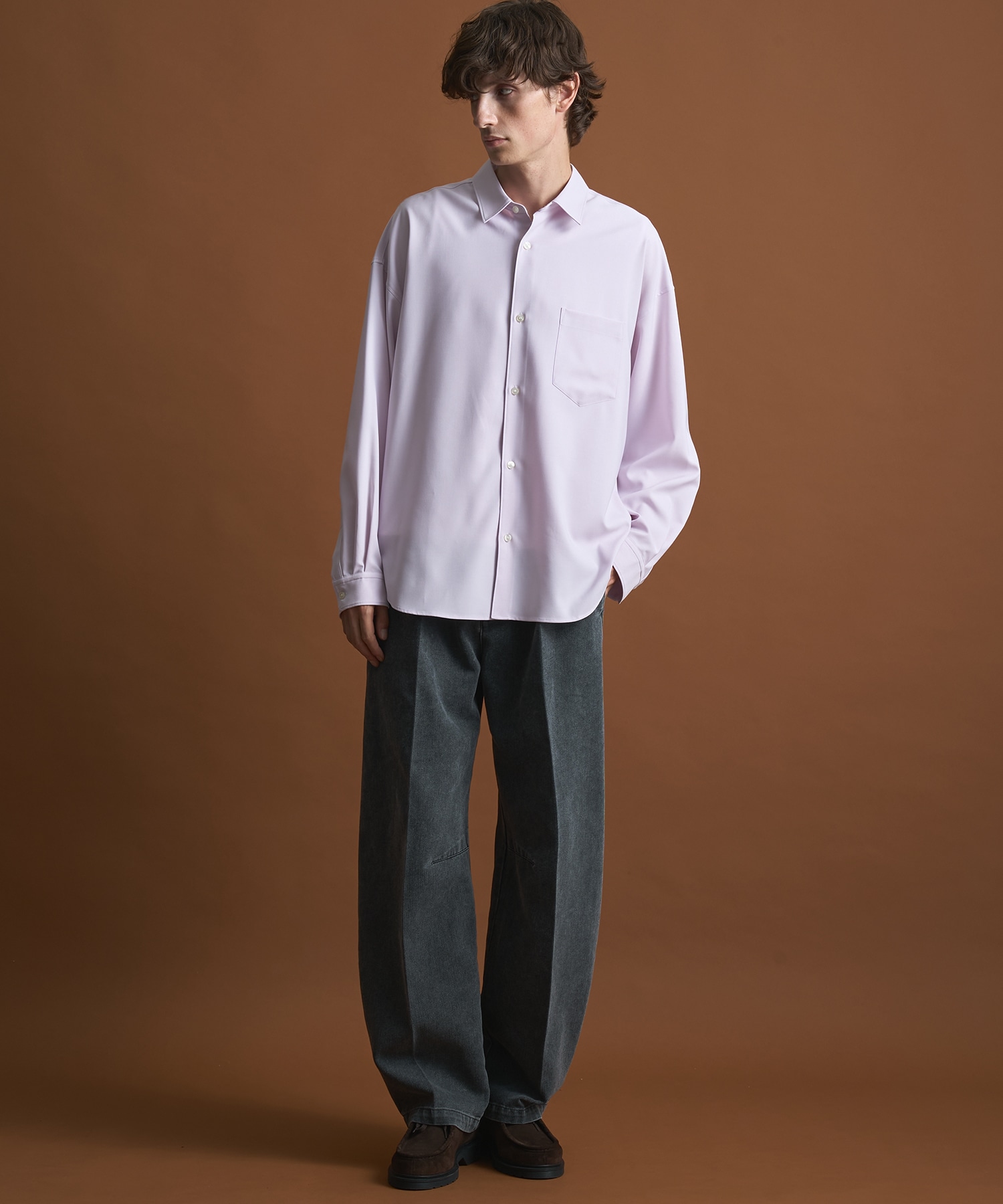 〈新色〉コンフォートリラックスレギュラーシャツ