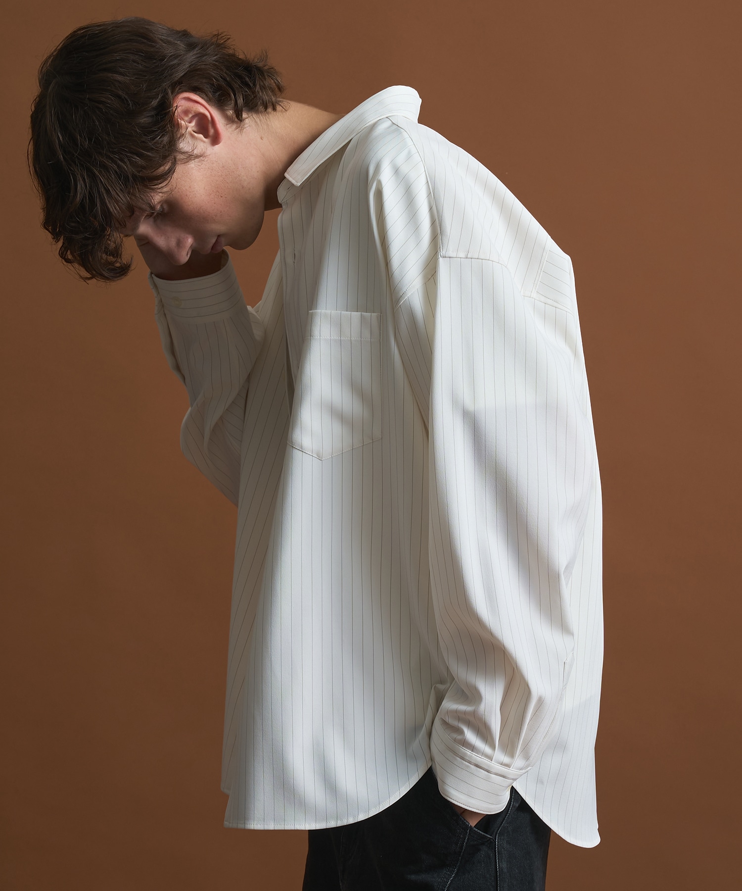 〈新色〉コンフォートリラックスレギュラーシャツ