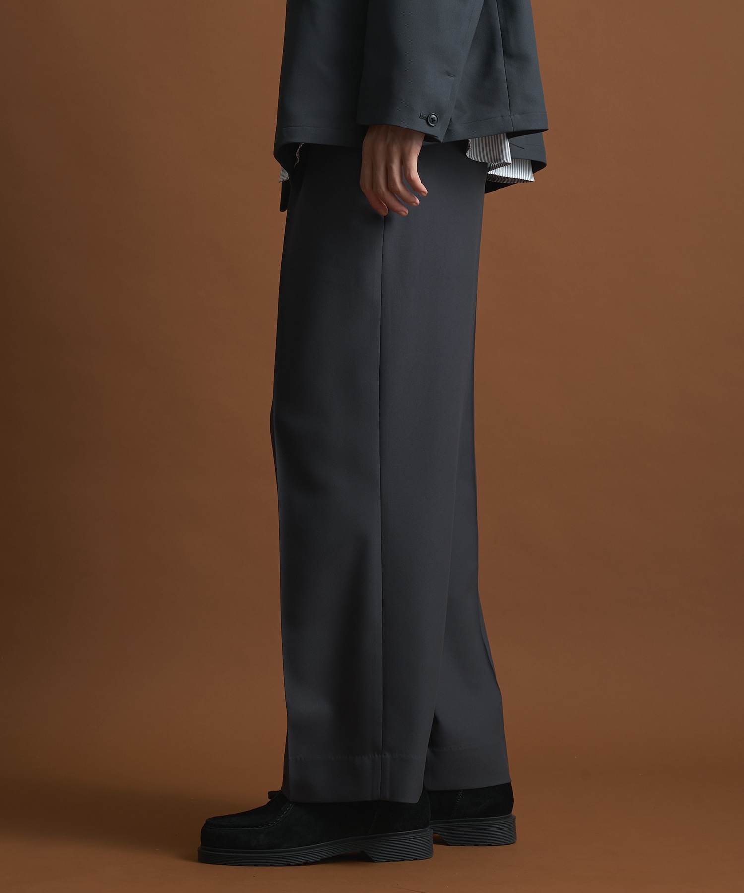 GRツイルエバークリースストレートスラックス