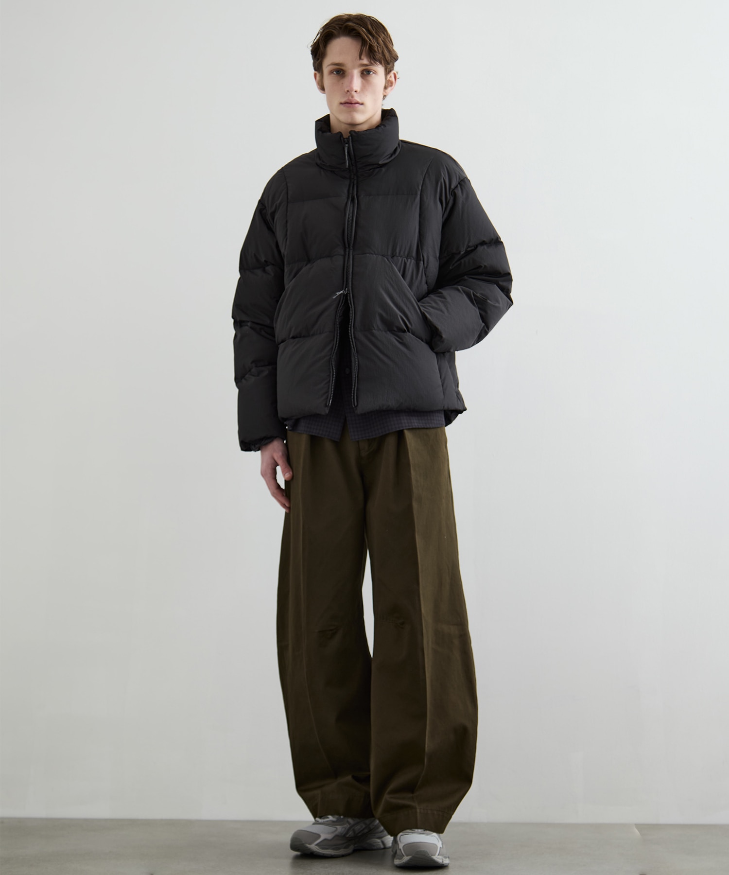 ステッチスタンドショートダウン