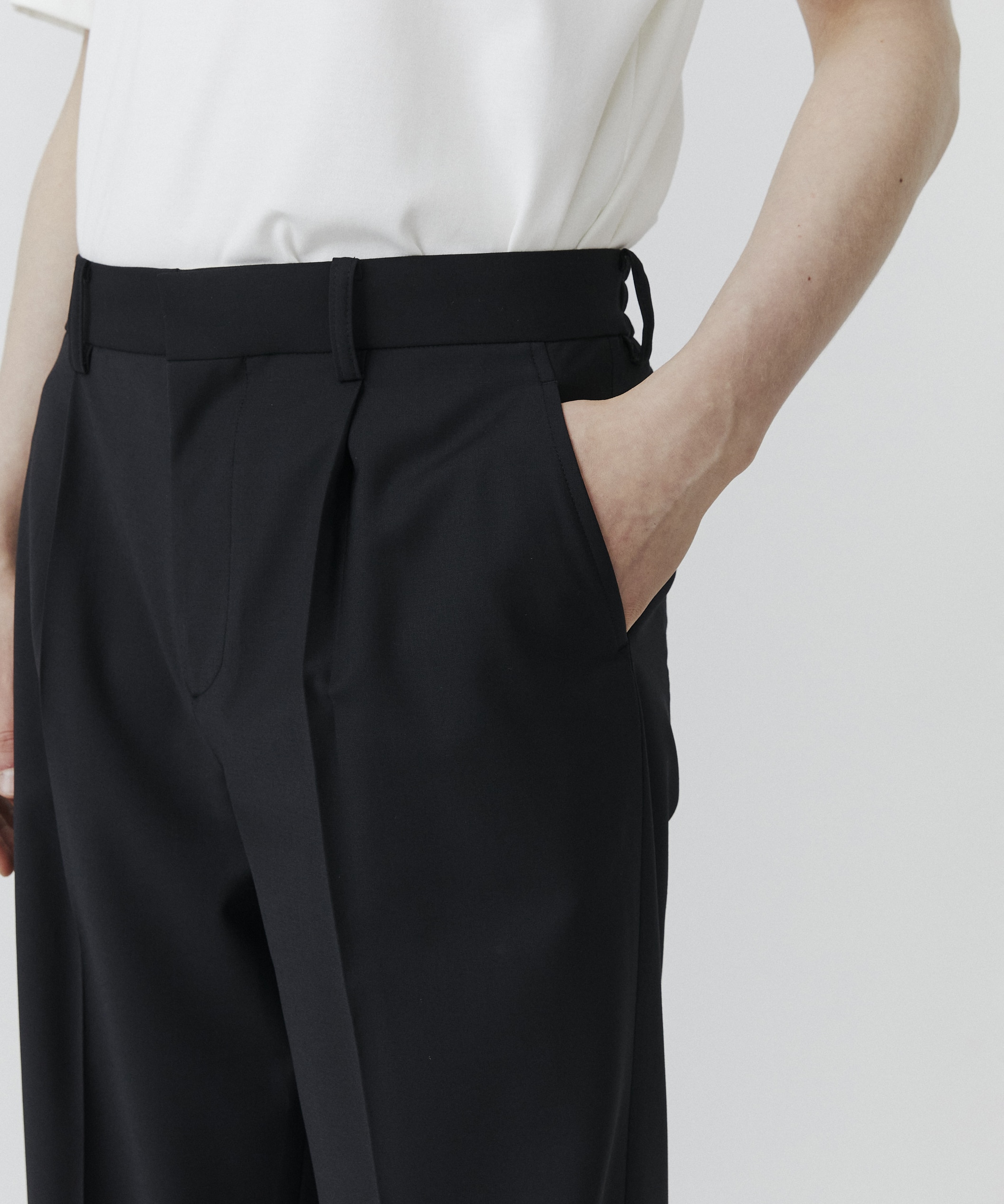 ファインメリノスリムスラックス