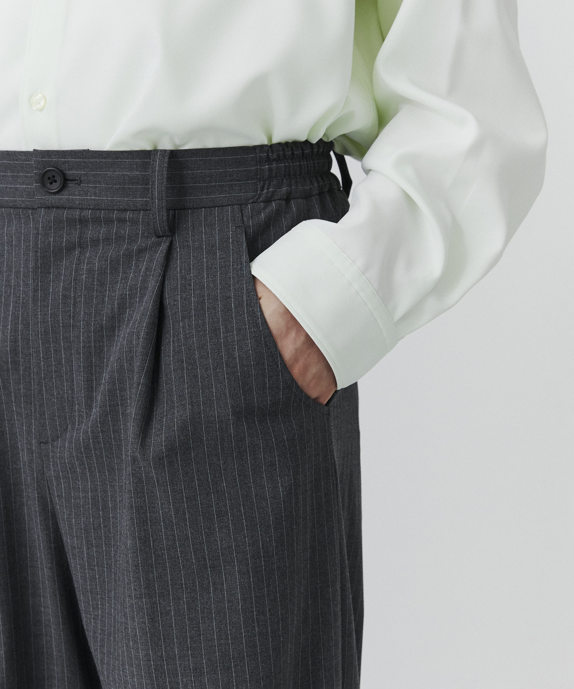 トロストライプスラックス