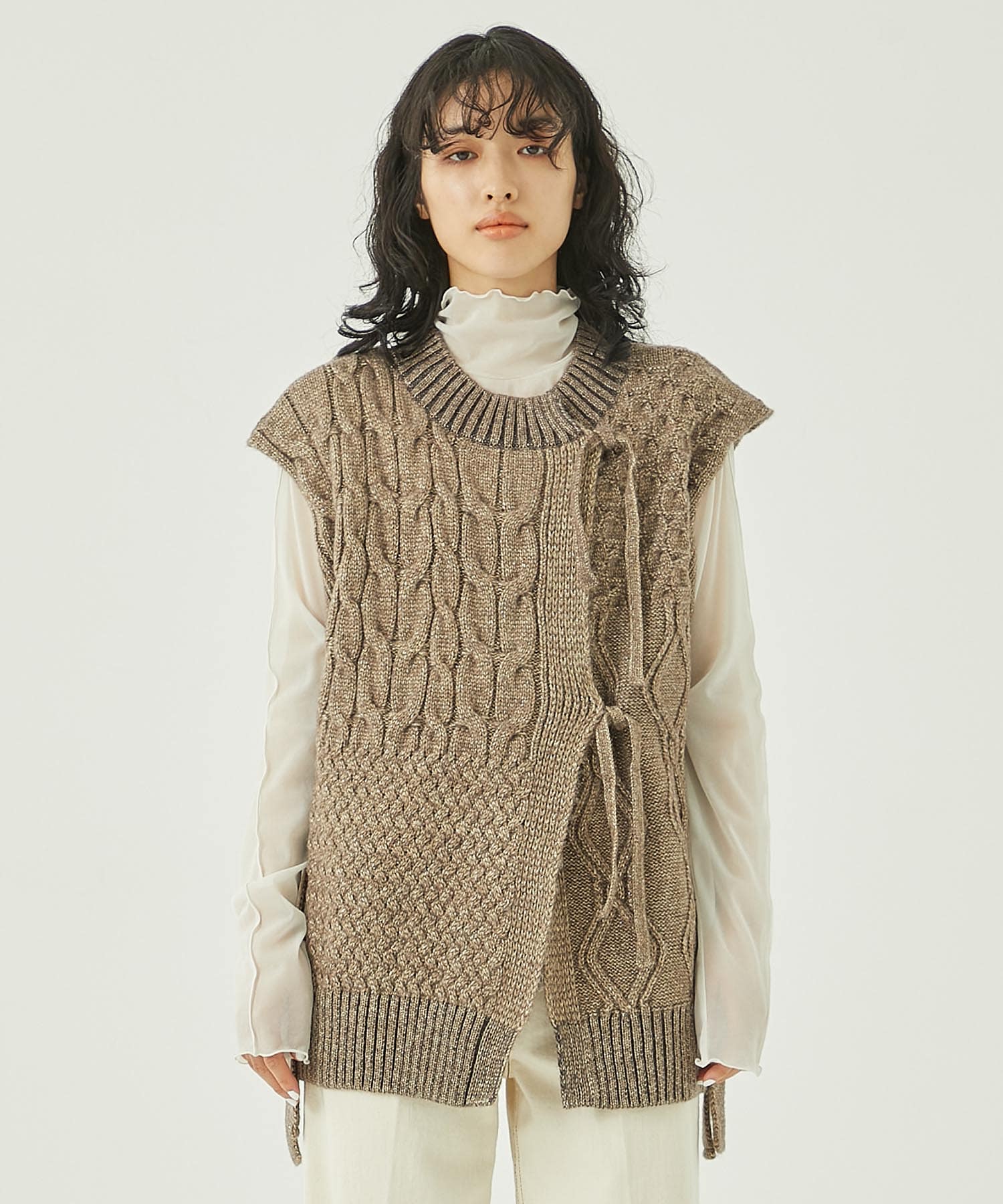 162530015200 BEIGE FREE GILET KNIT MIX パターンミックスニットジレ