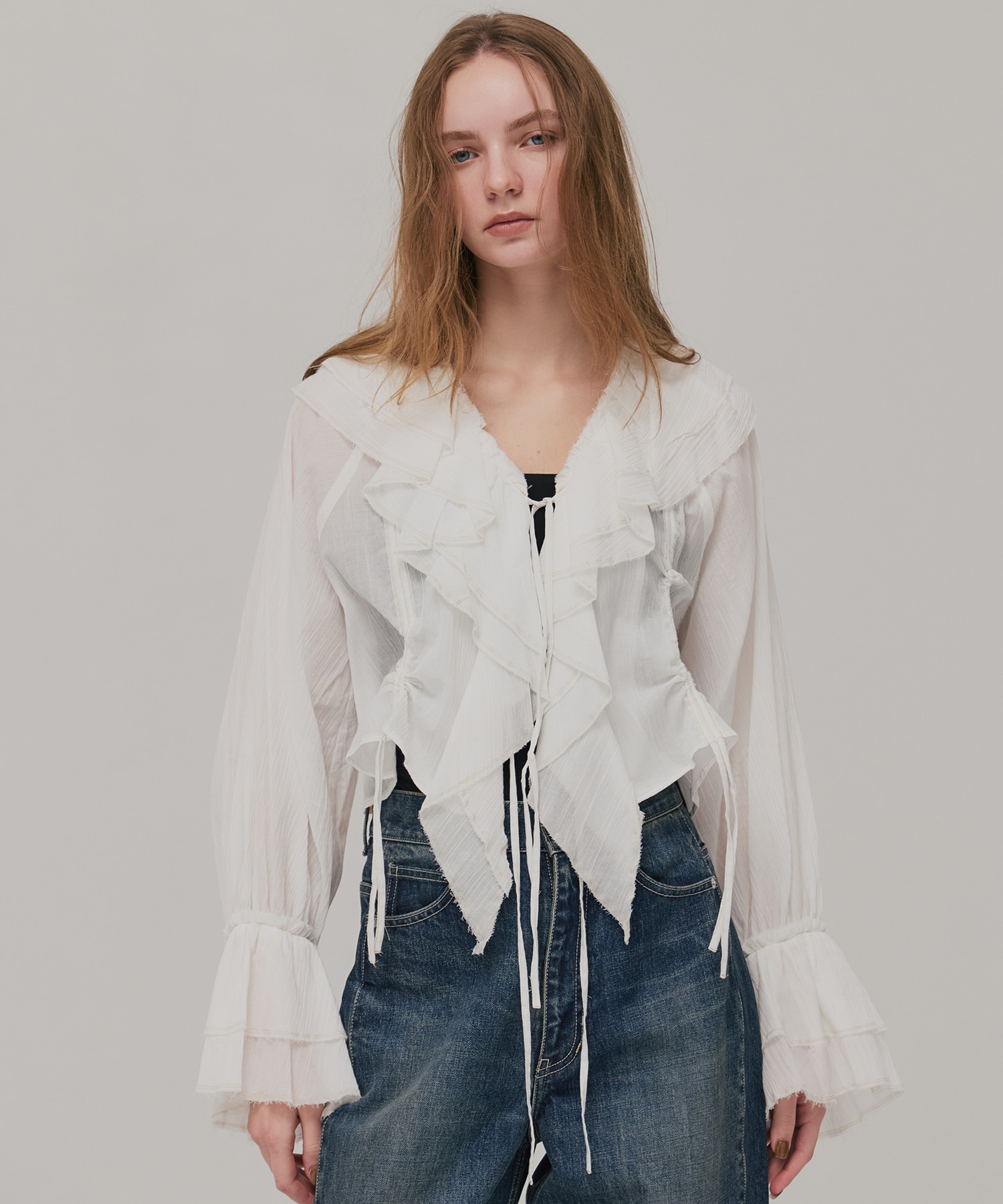 ラッフルカラーギャザーブラウス