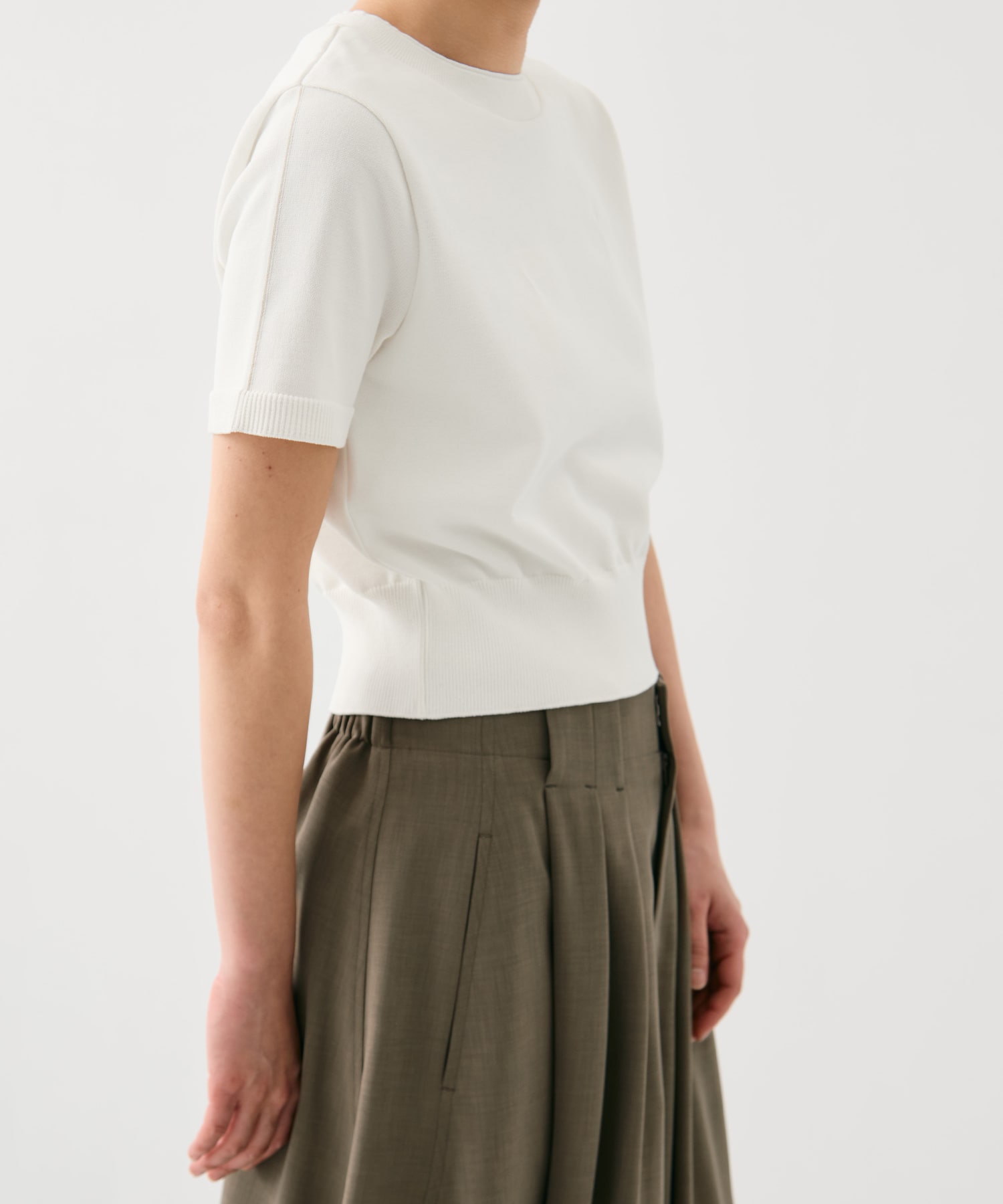 コットンハーフスリーブニット