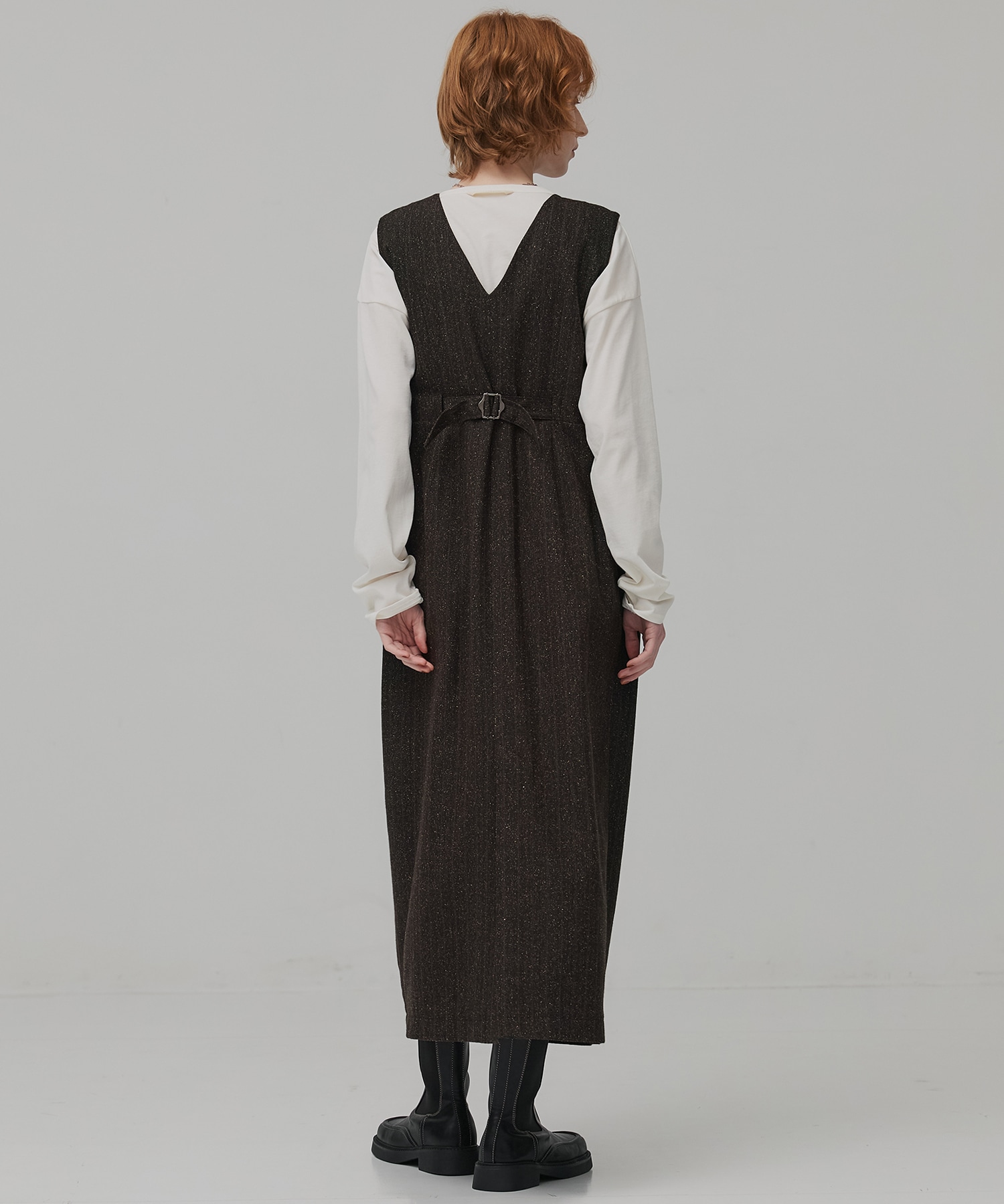 Vネックジャンパースカート