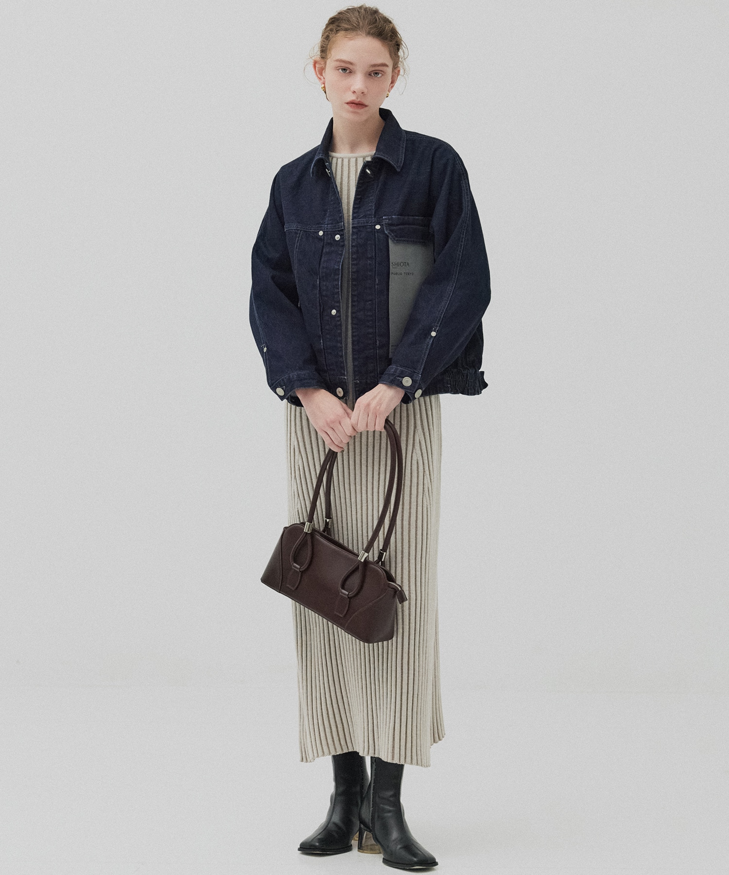 フレアリブニットワンピース