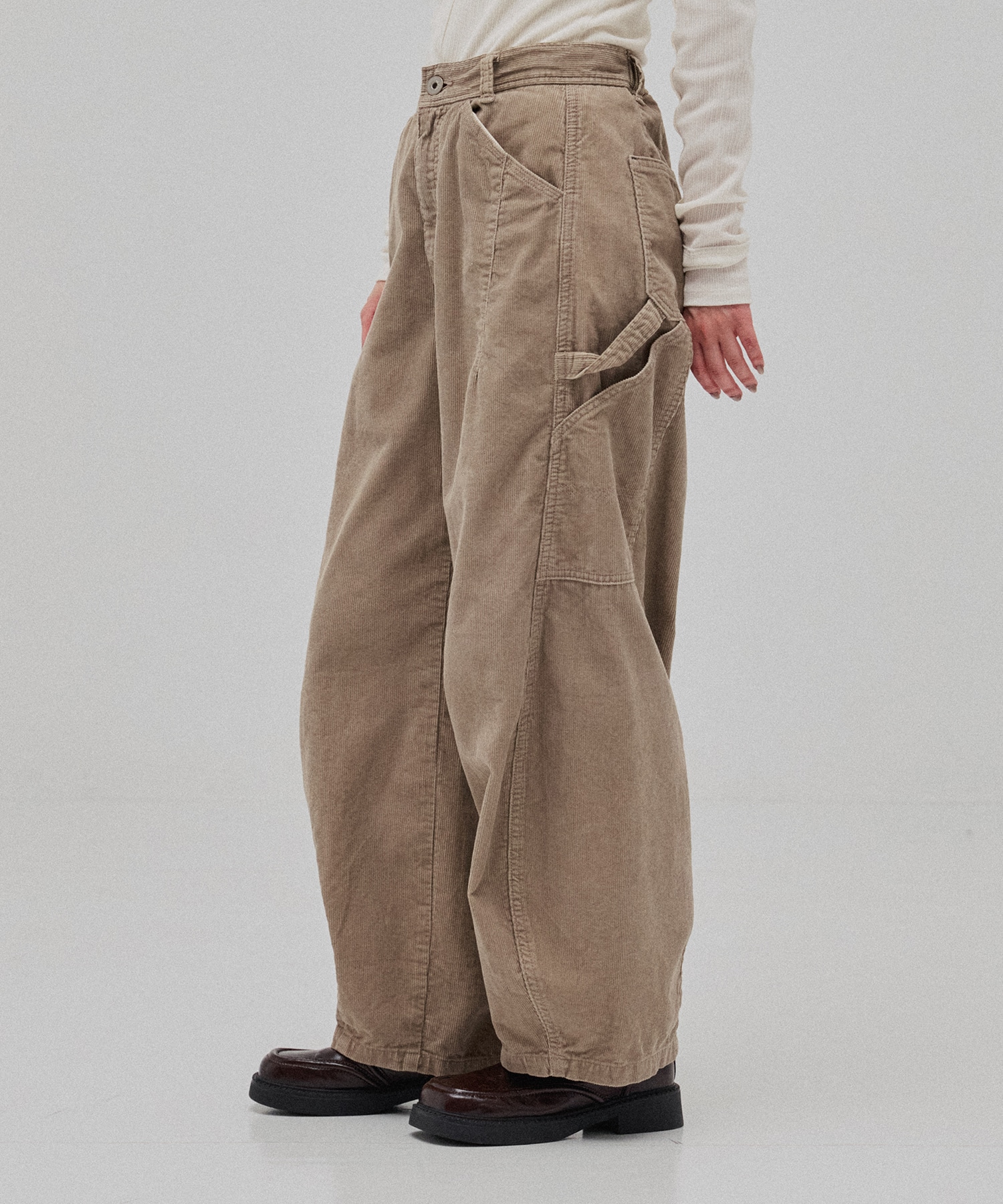 コーデュロイペインターパンツ