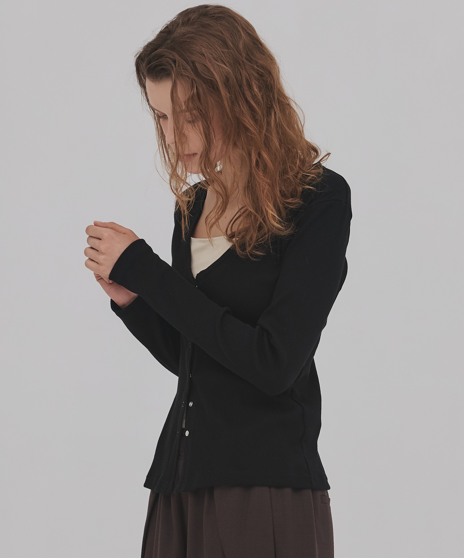 リングドットVネックトップス