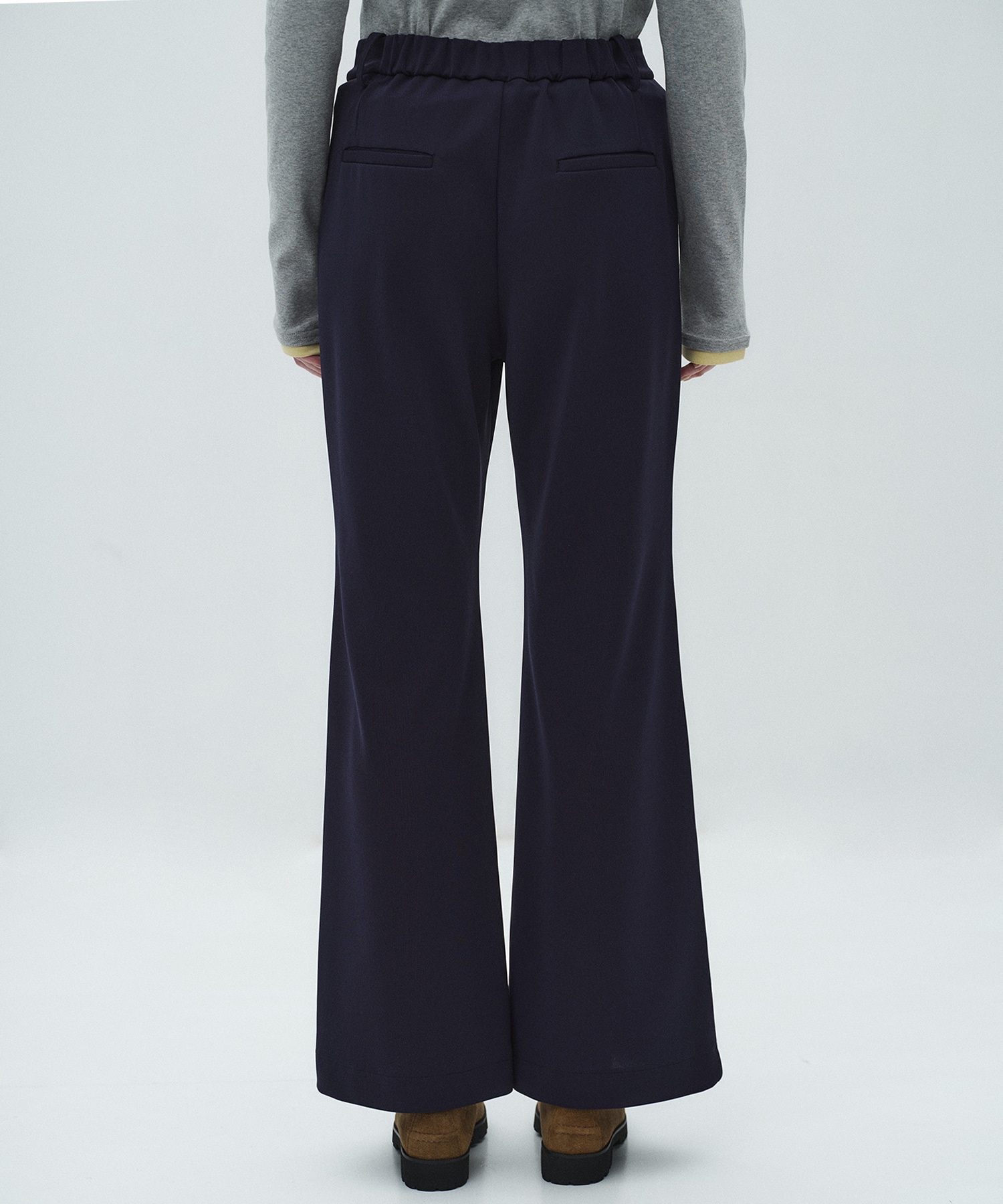 ストレッチハイライズフレアパンツ