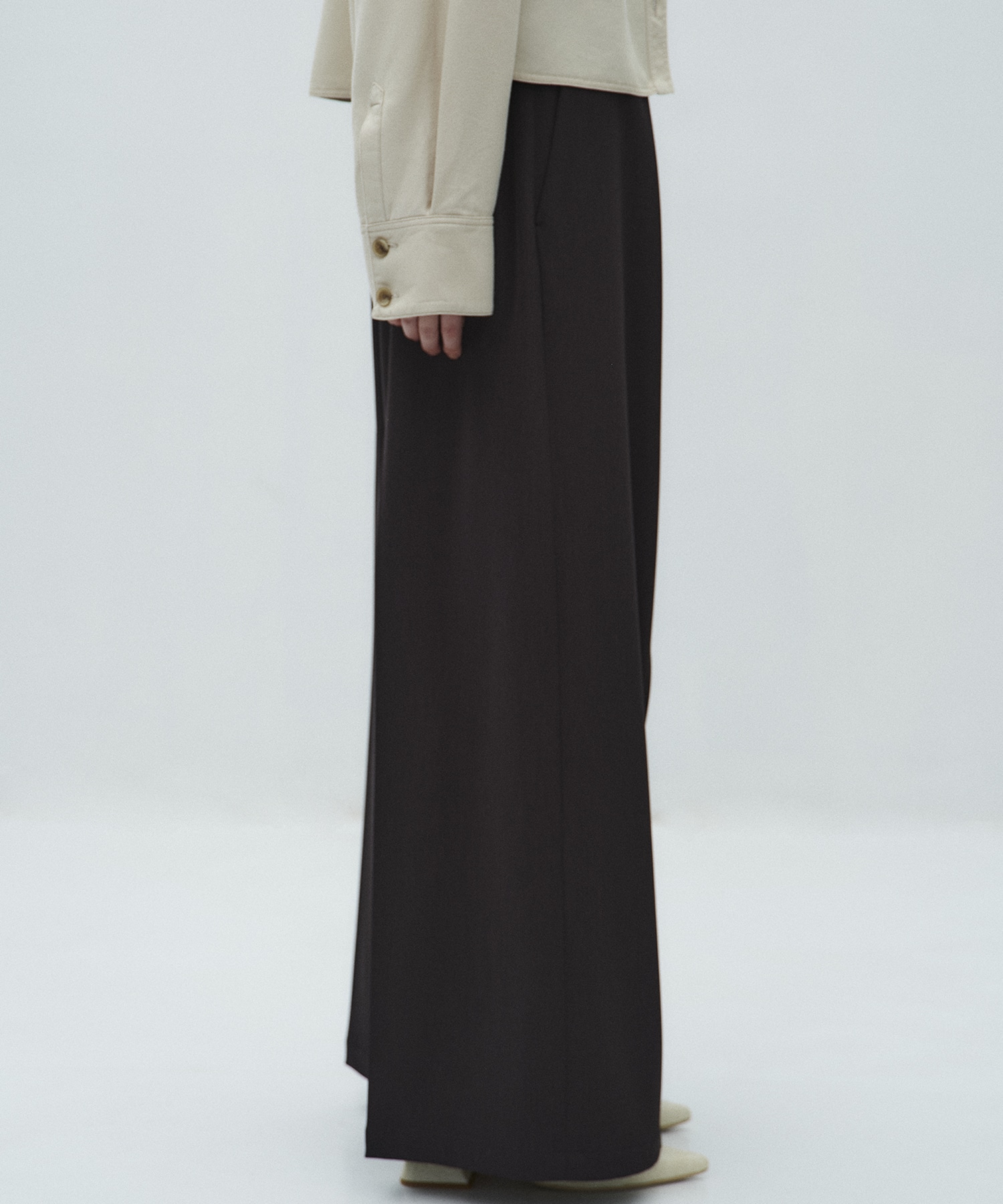 シルキーツイルアシメタックパンツ