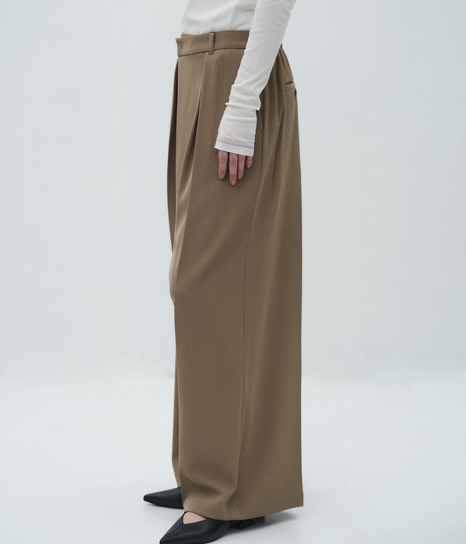 シルキーツイルアシメタックパンツ