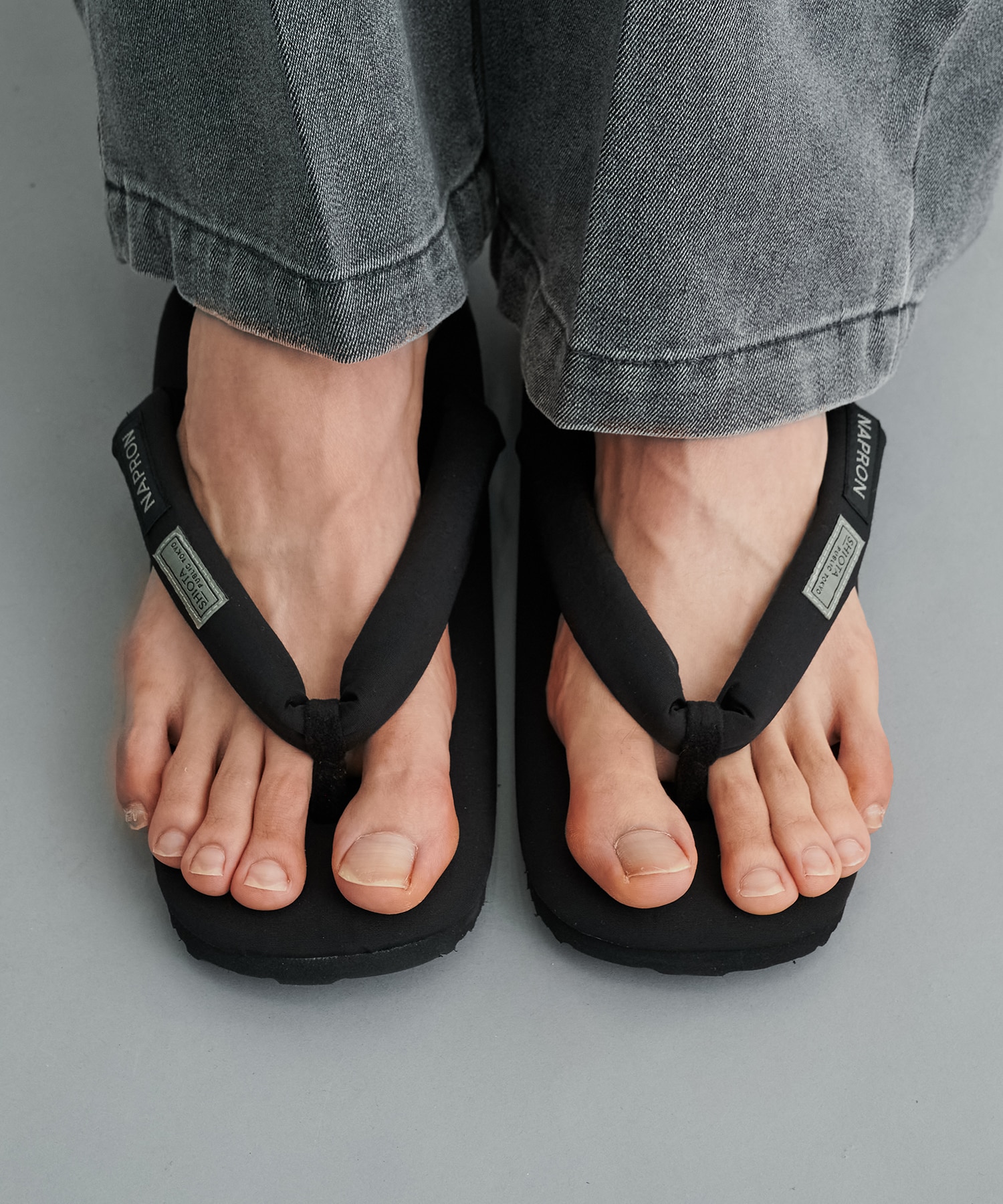 NAPRON/SHIOTA 粋サンダル