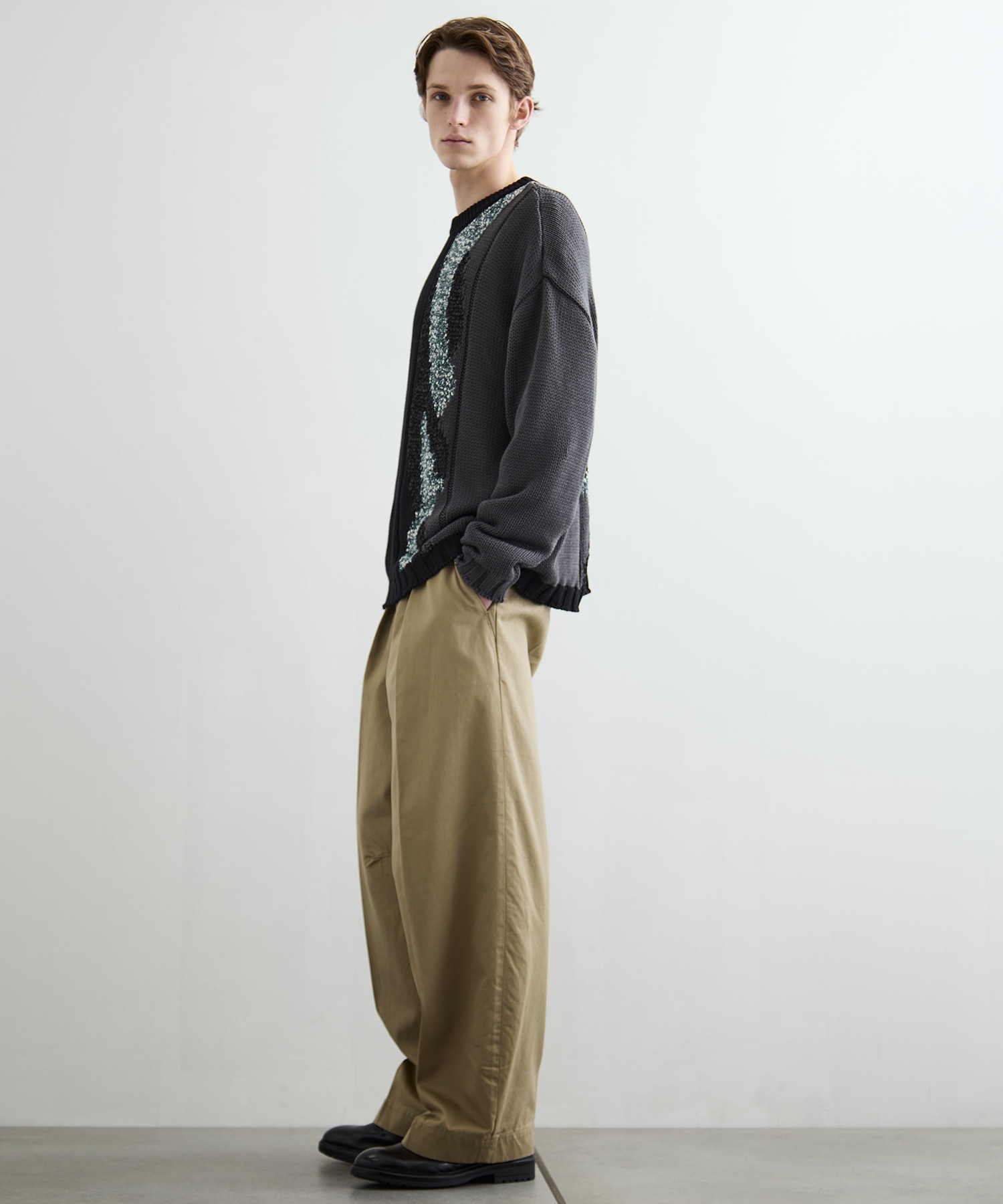 ミックスヤーンアートニット