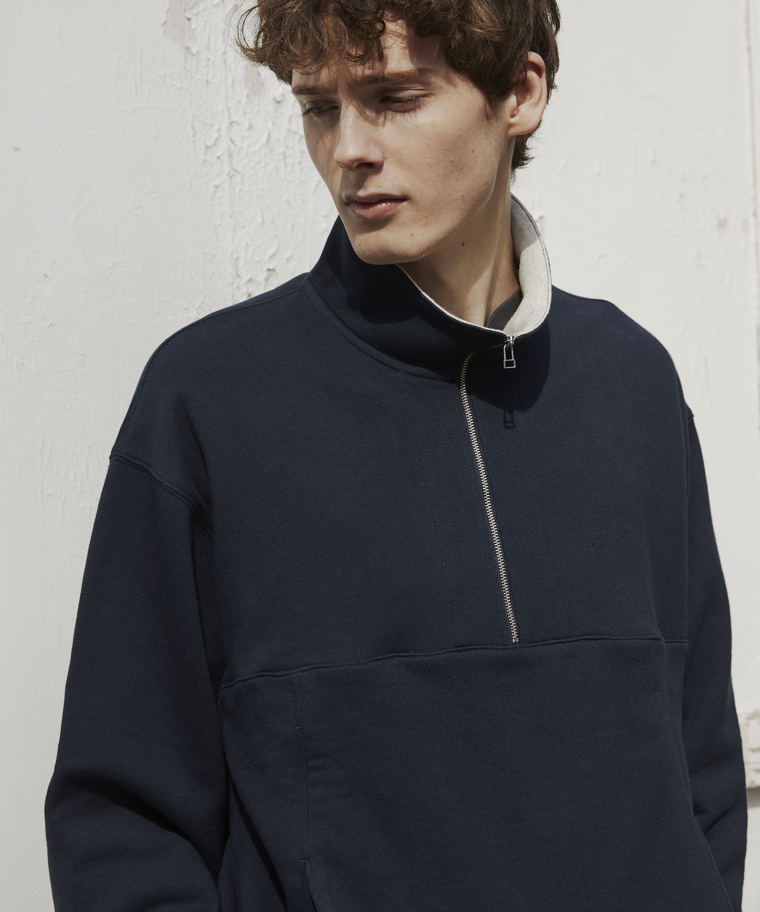 スタンドハーフジップスウェット