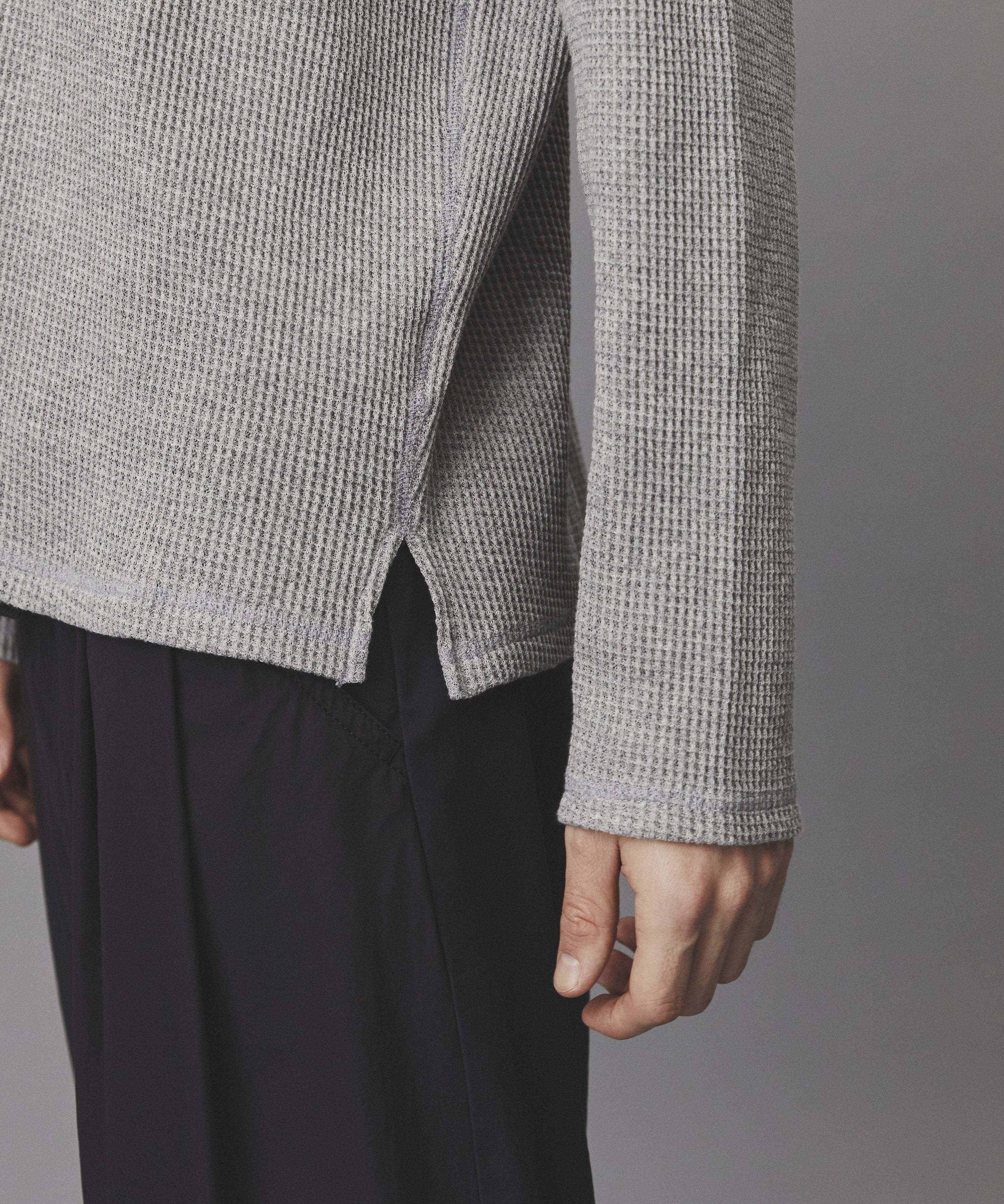 サーマルヘンリーネックTEE