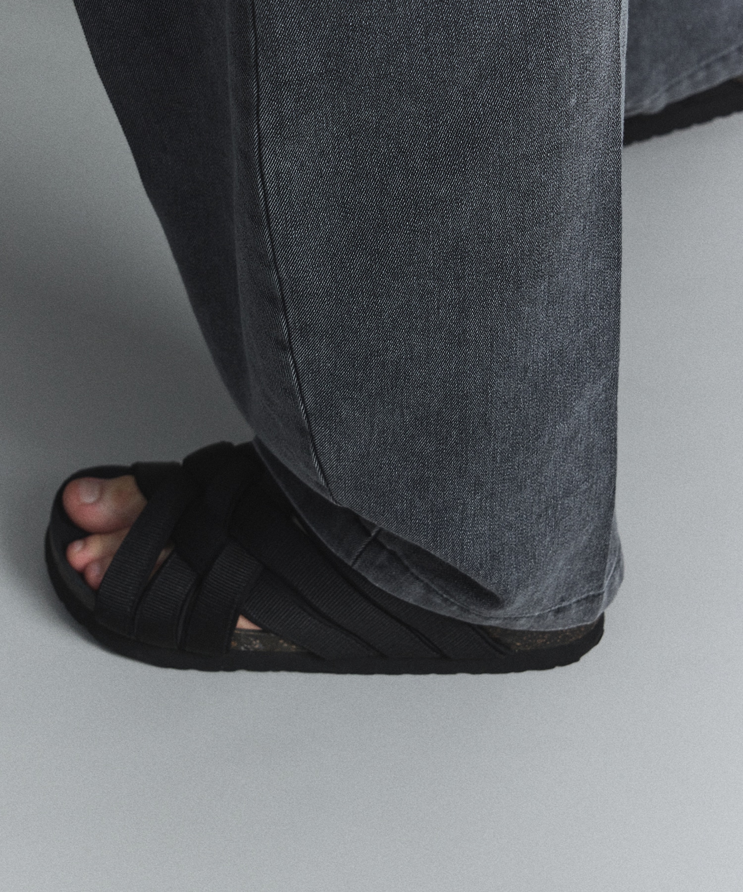 メッシュコルクベッドサンダル