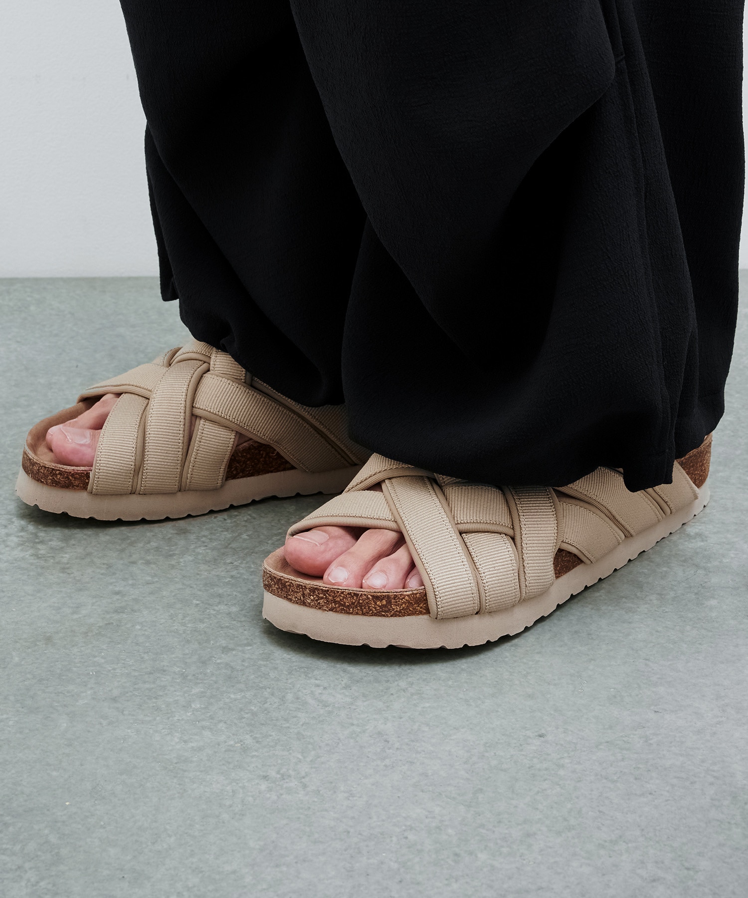 メッシュコルクベッドサンダル