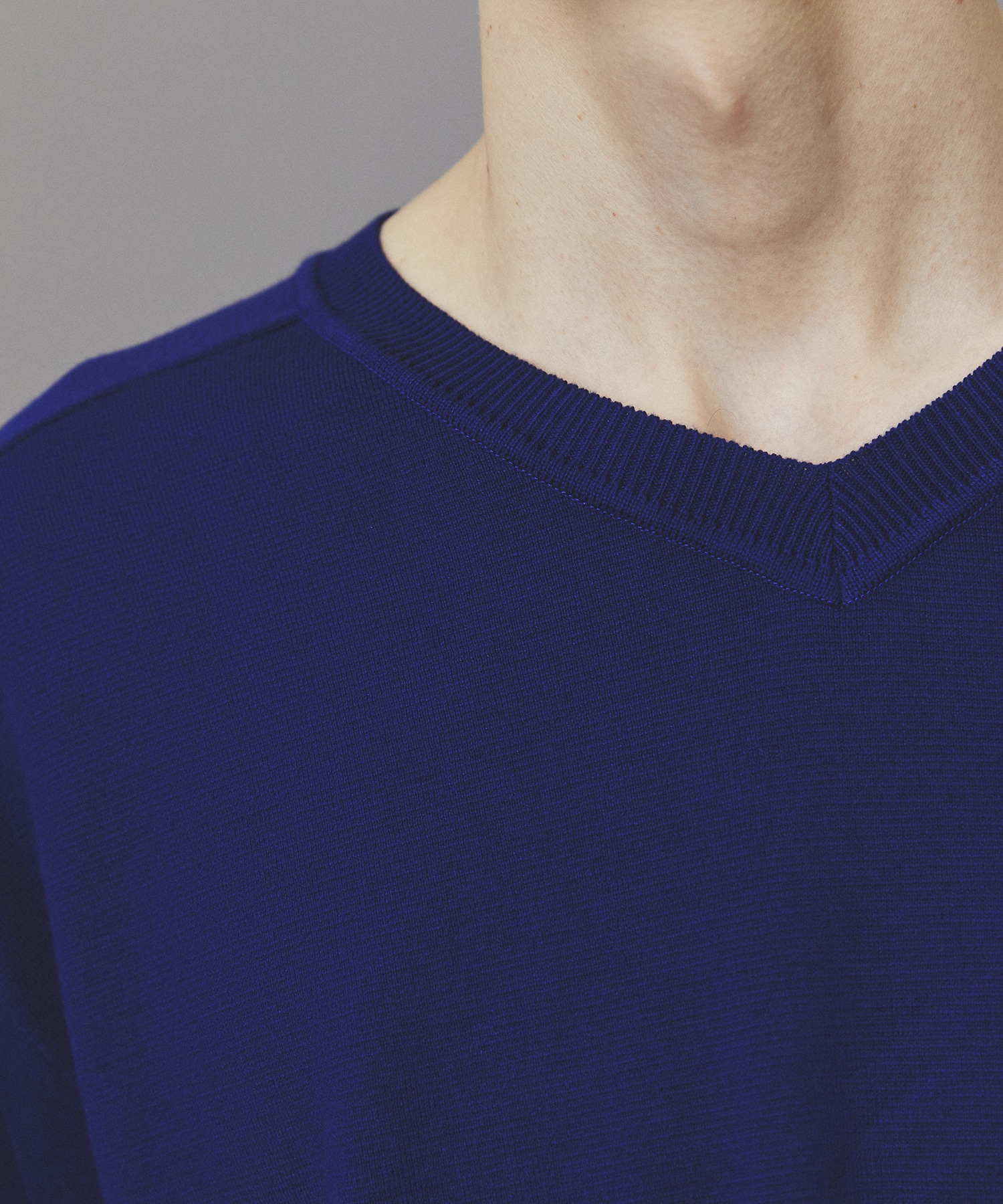 シルクブレンドVネックニット