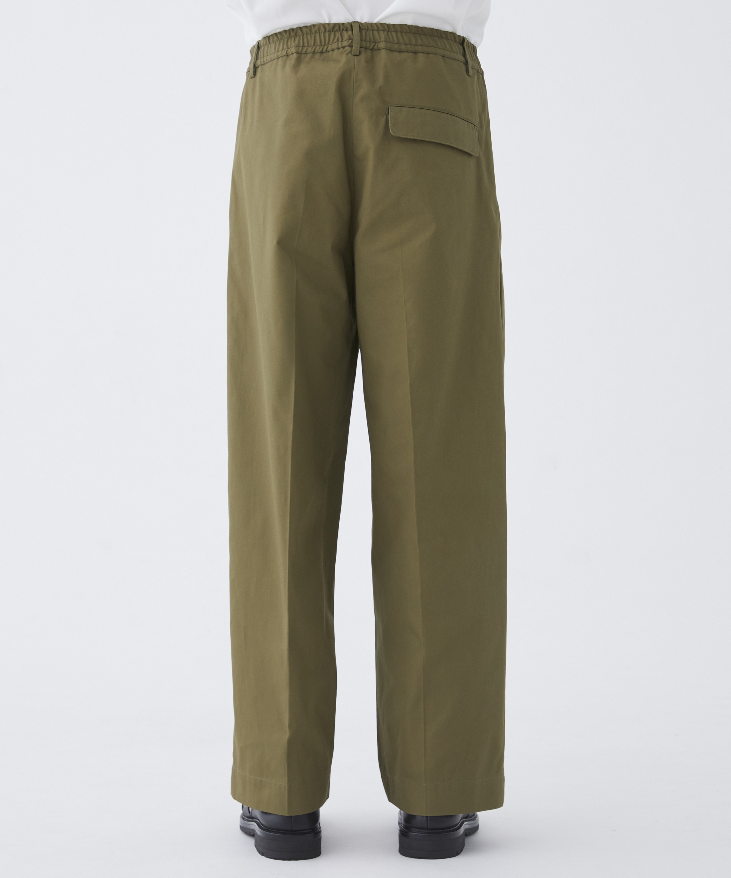 SUMMER LIGHT CHINOS