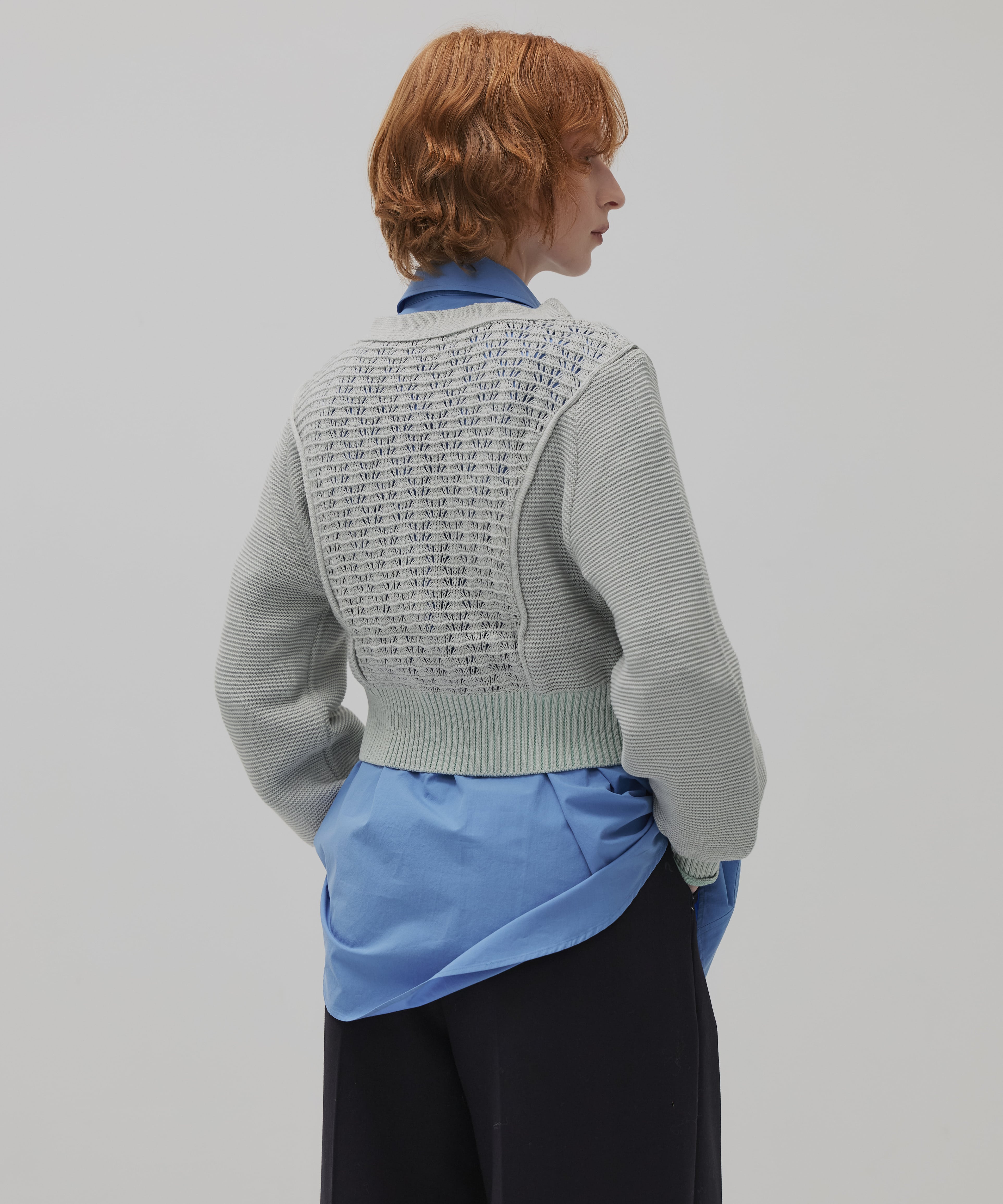 エアロVネックニットカーデ