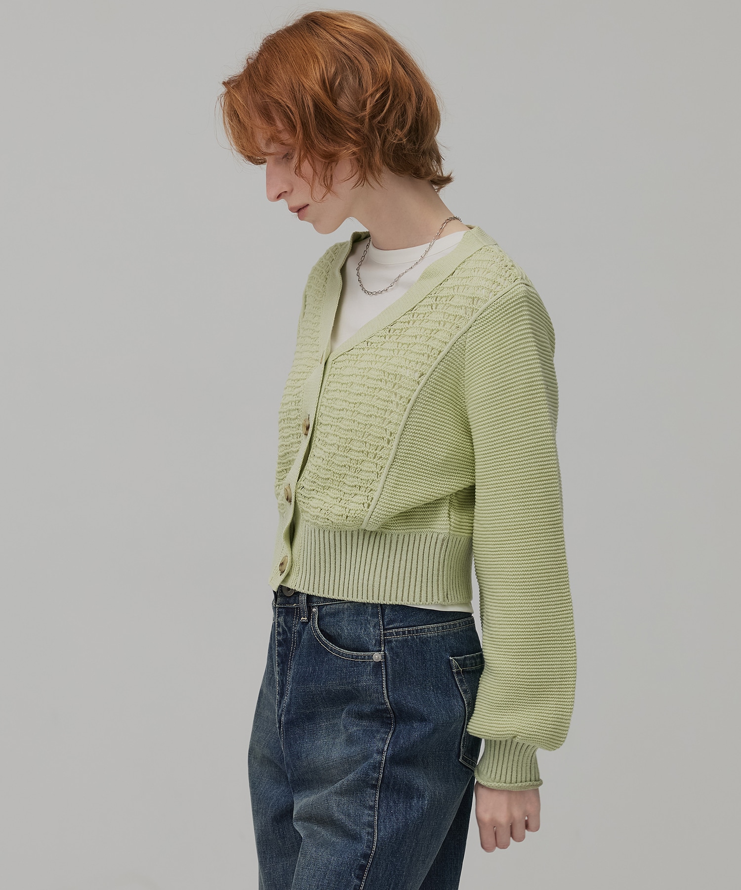 エアロVネックニットカーデ