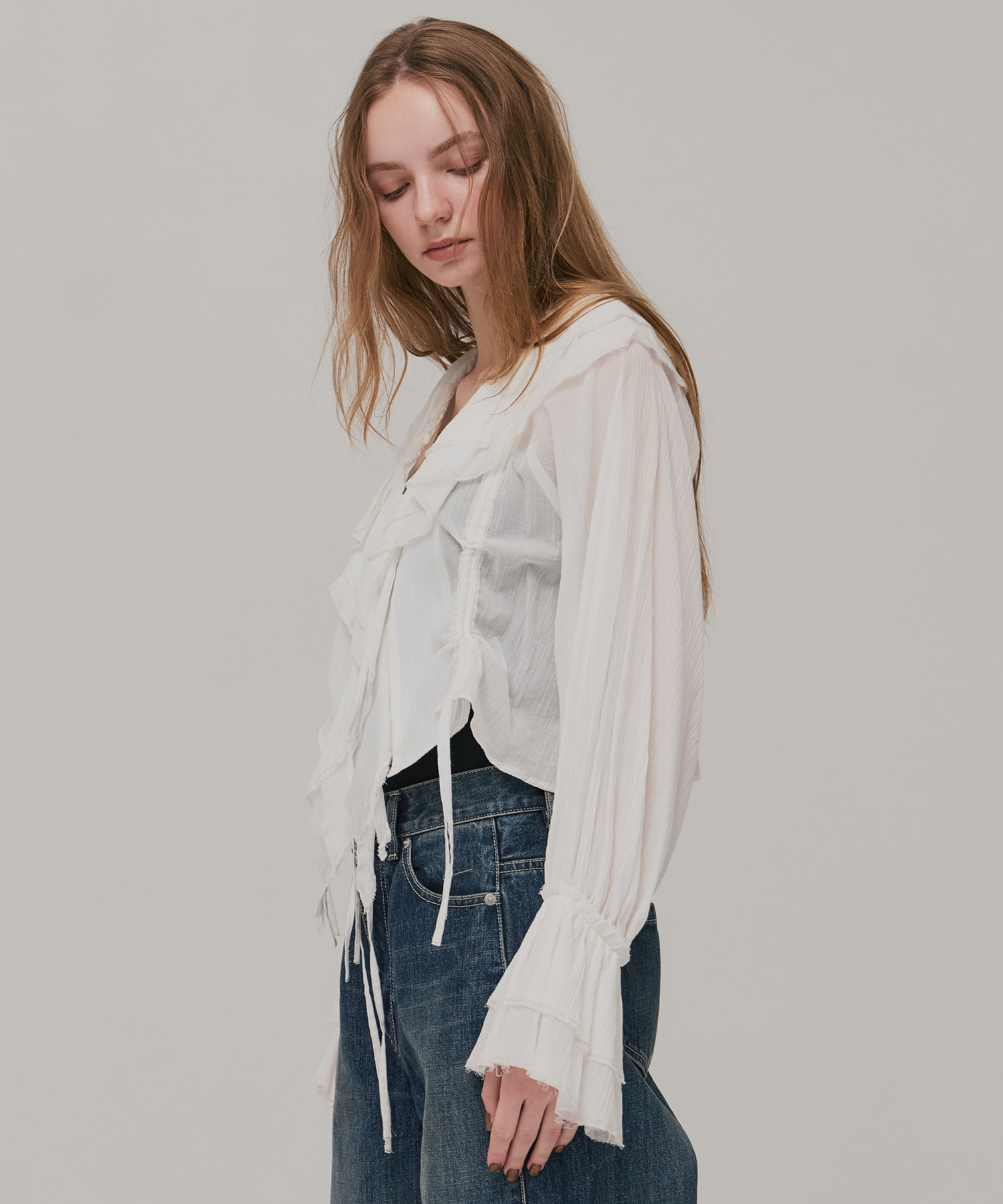 ラッフルカラーギャザーブラウス