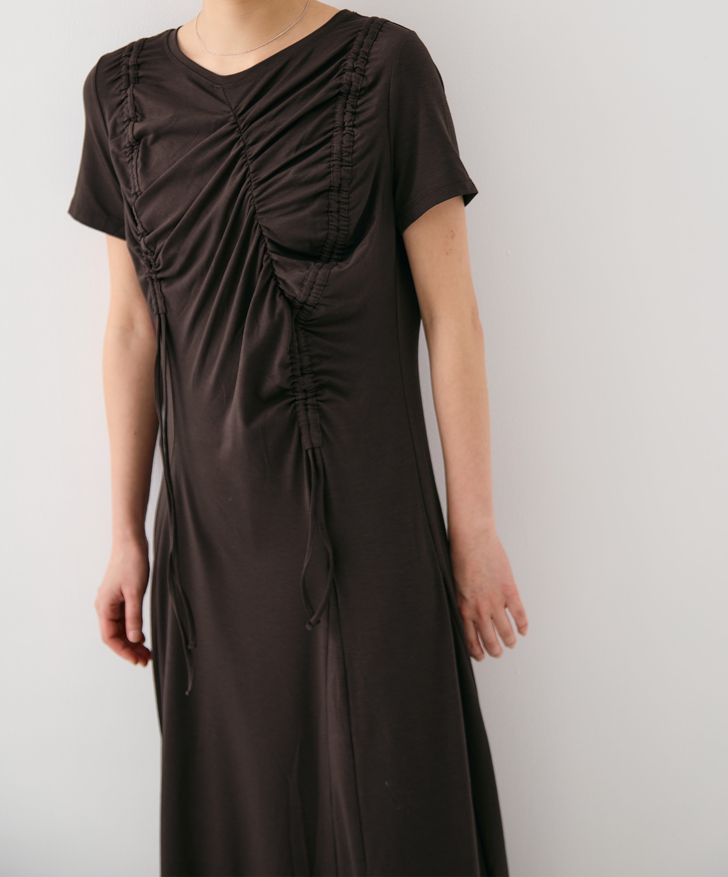 ギャザードレープカットソーワンピ