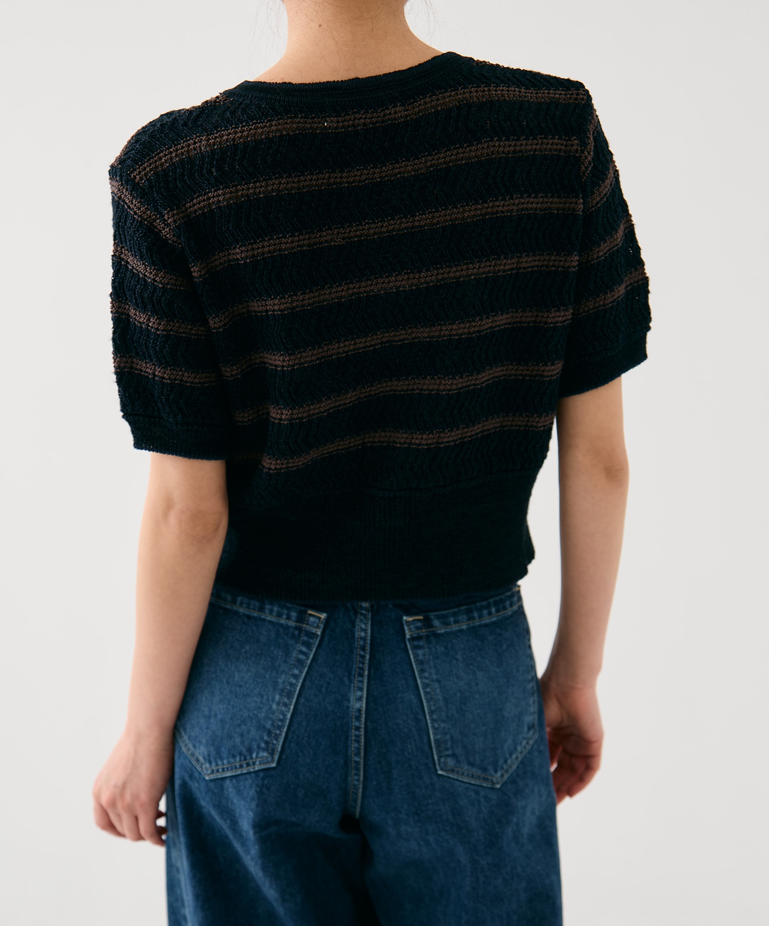 スラブボーダークルーカーデ