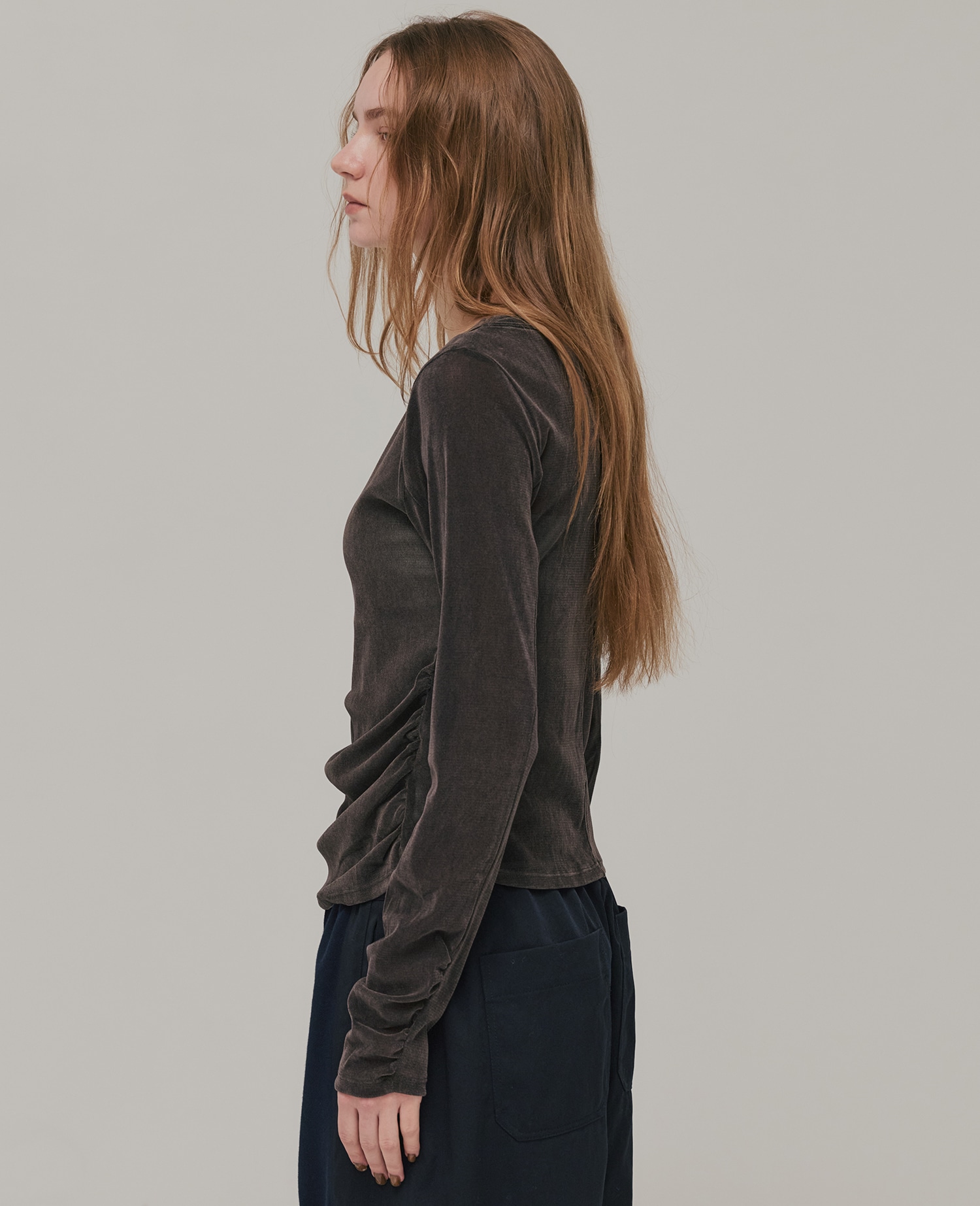 シャーリングベロアチュールスリットTOP