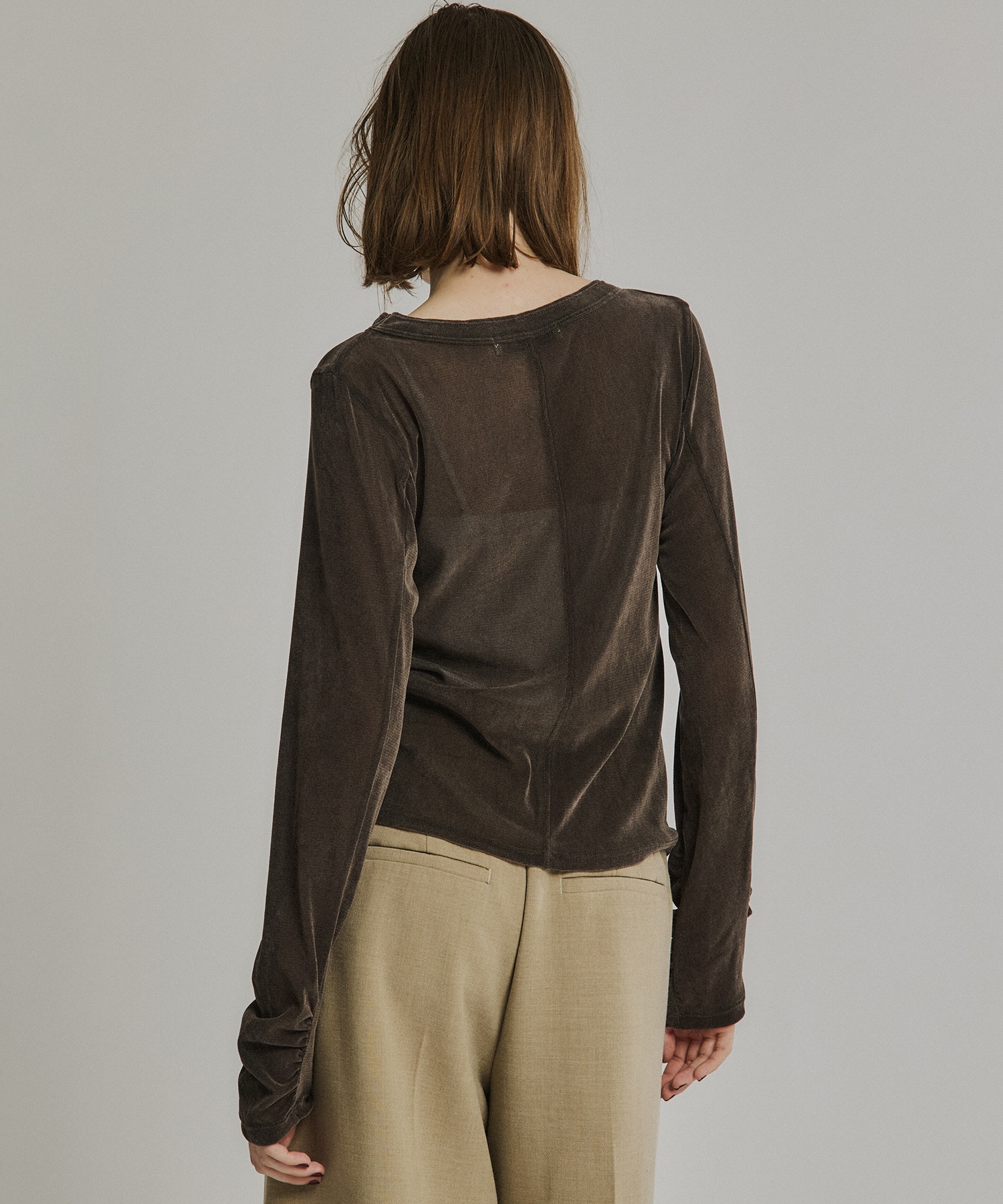 シャーリングベロアチュールスリットTOP