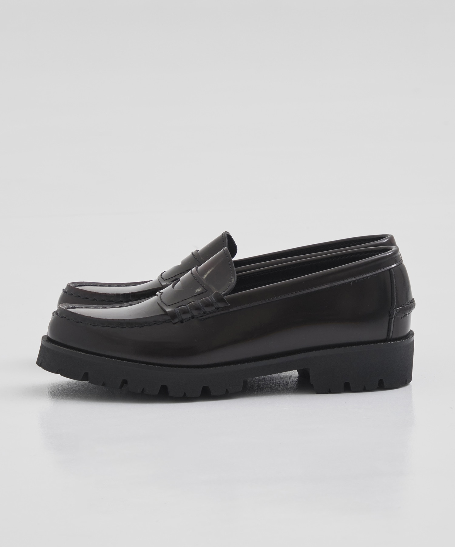 ×HARUTAトラックソールローファー