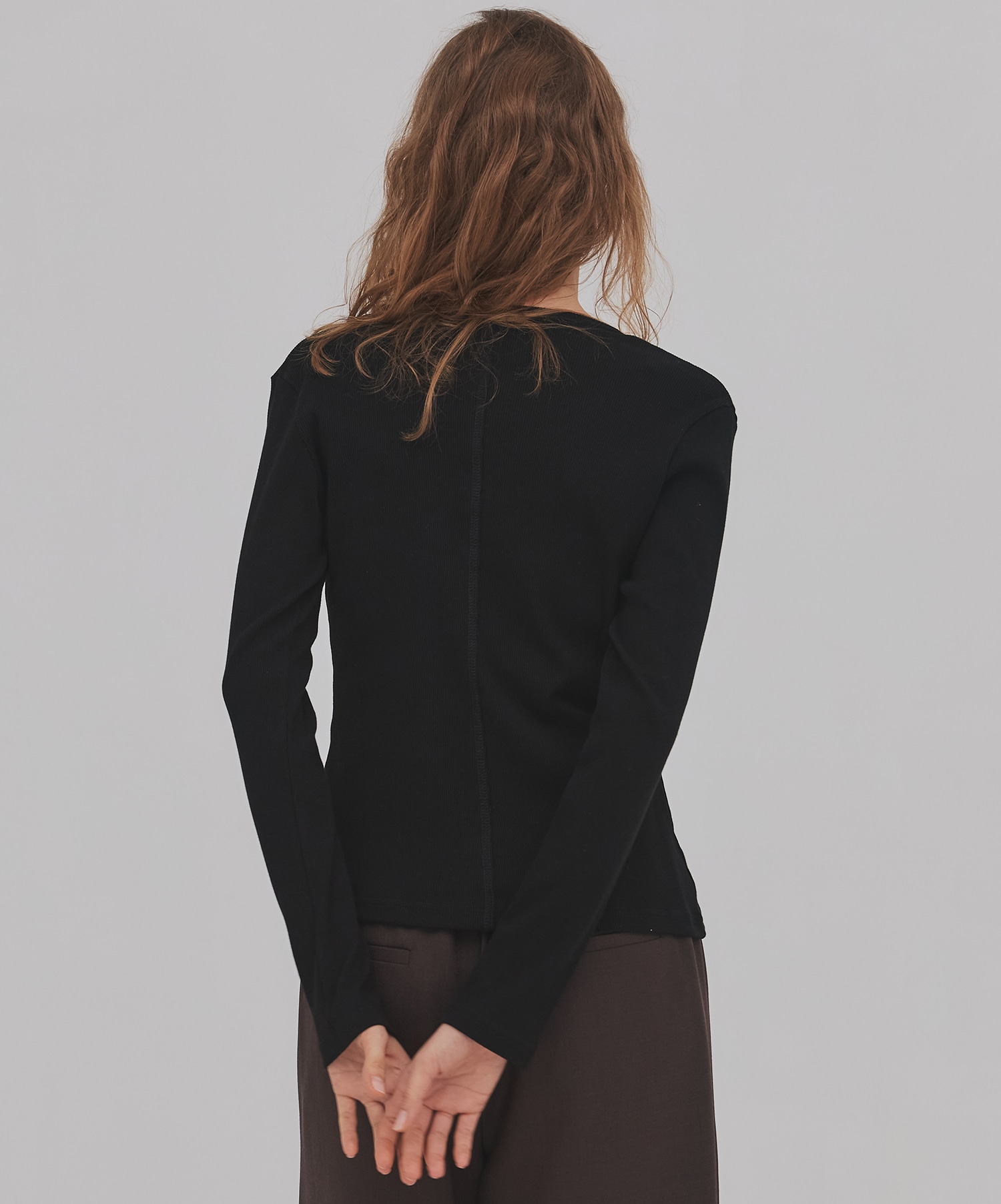 リングドットVネックトップス