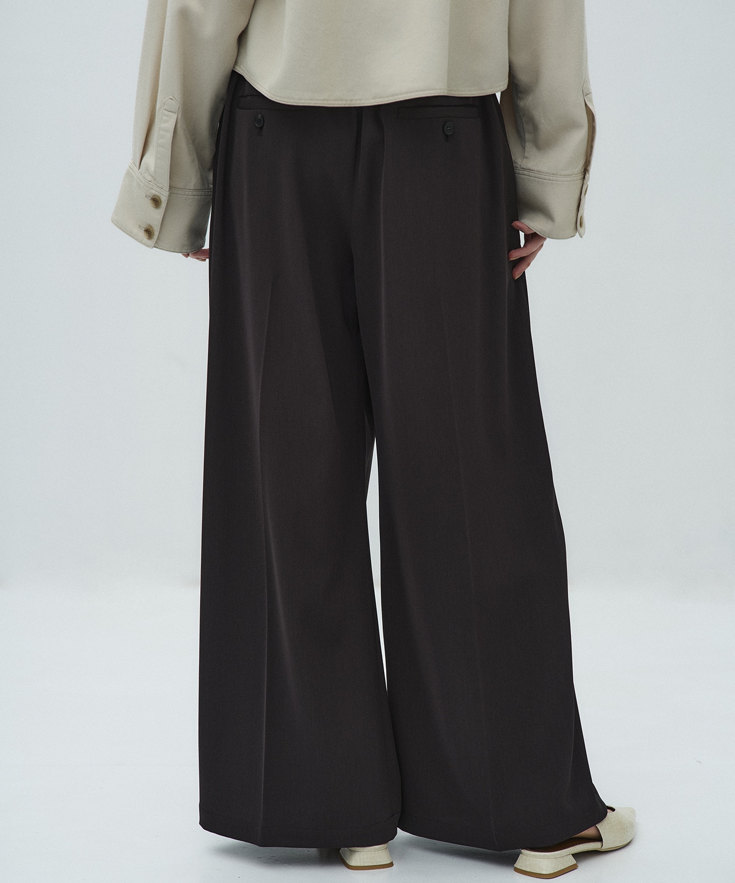 シルキーツイルアシメタックパンツ