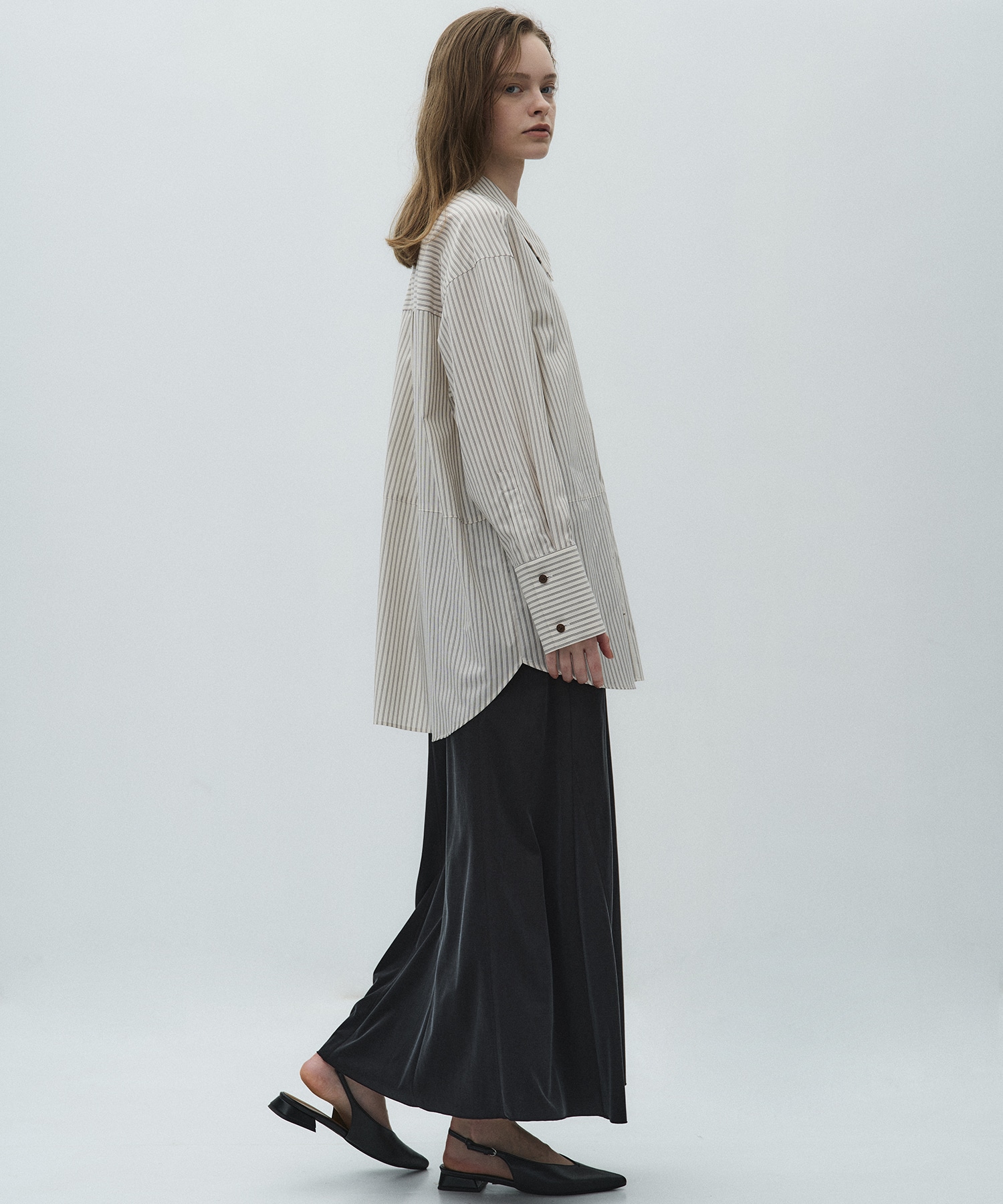 フィブリルナローフレアスカート