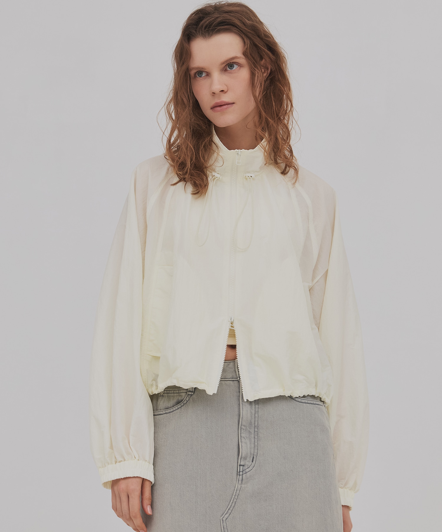 エアロンスタンドシェルジャケット