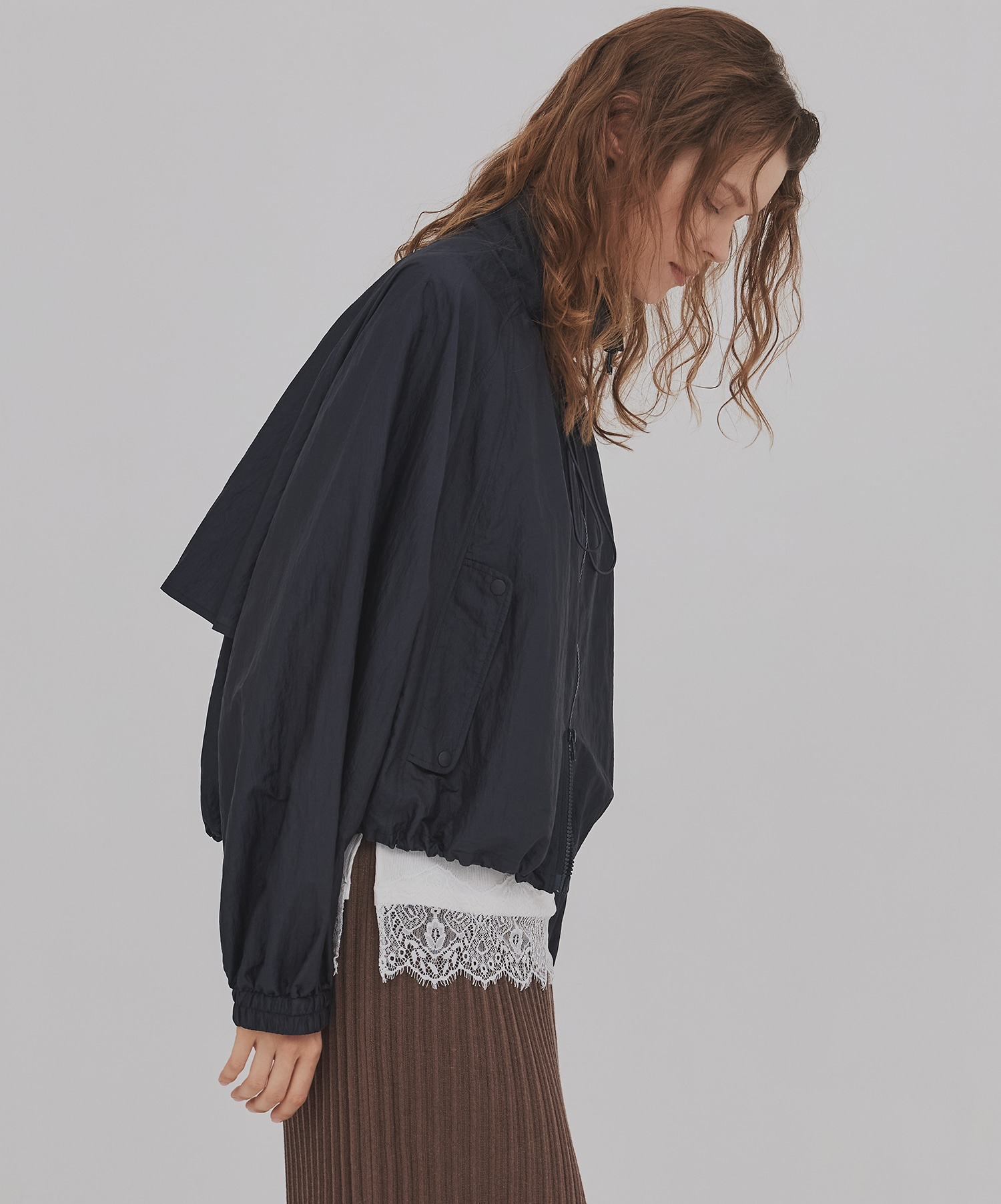 エアロンスタンドシェルジャケット