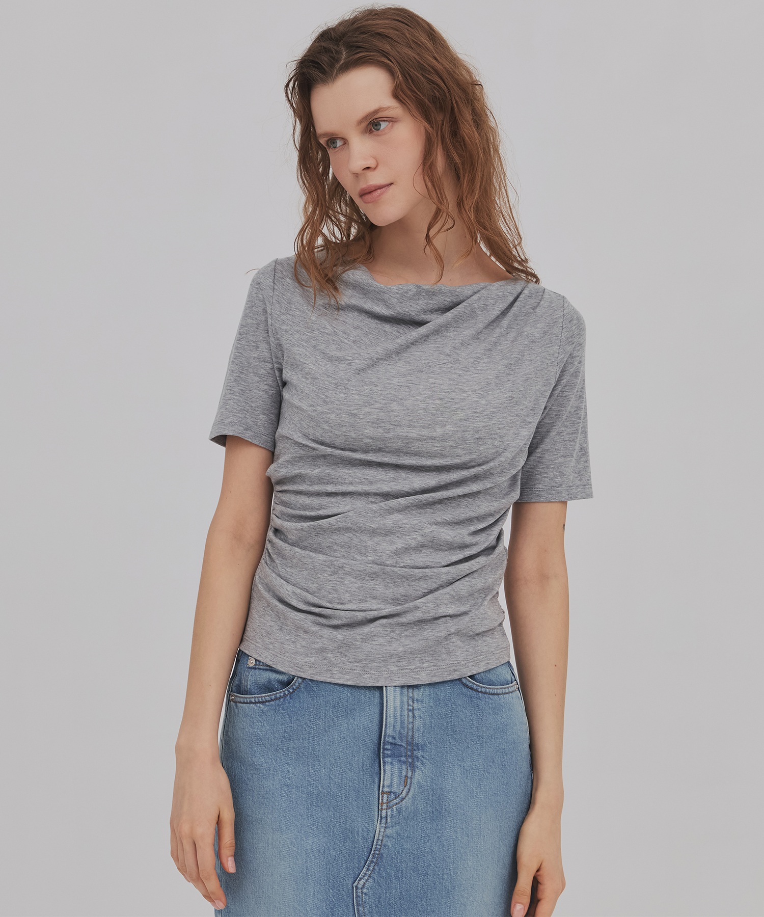 ドレープハープスリーブトップ