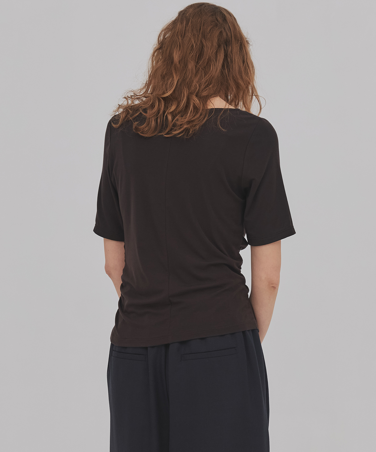 ドレープハープスリーブトップ