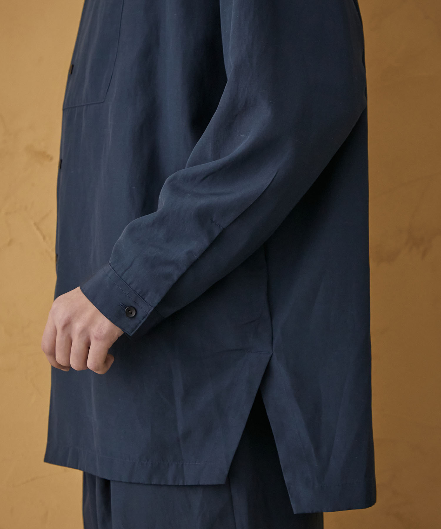 ポリリネンバンドロングシャツ