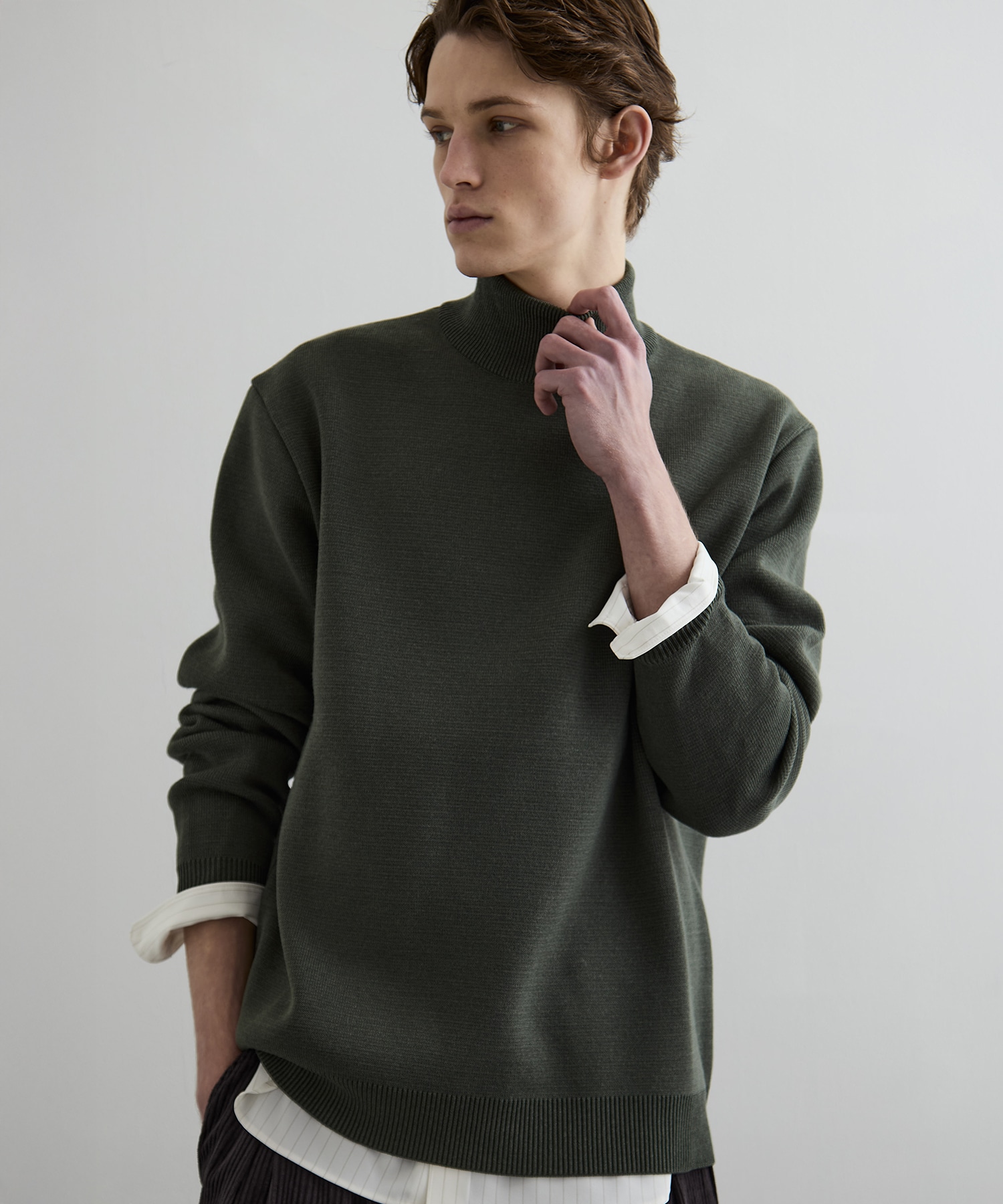 バウンドウールミラノリブハイネック