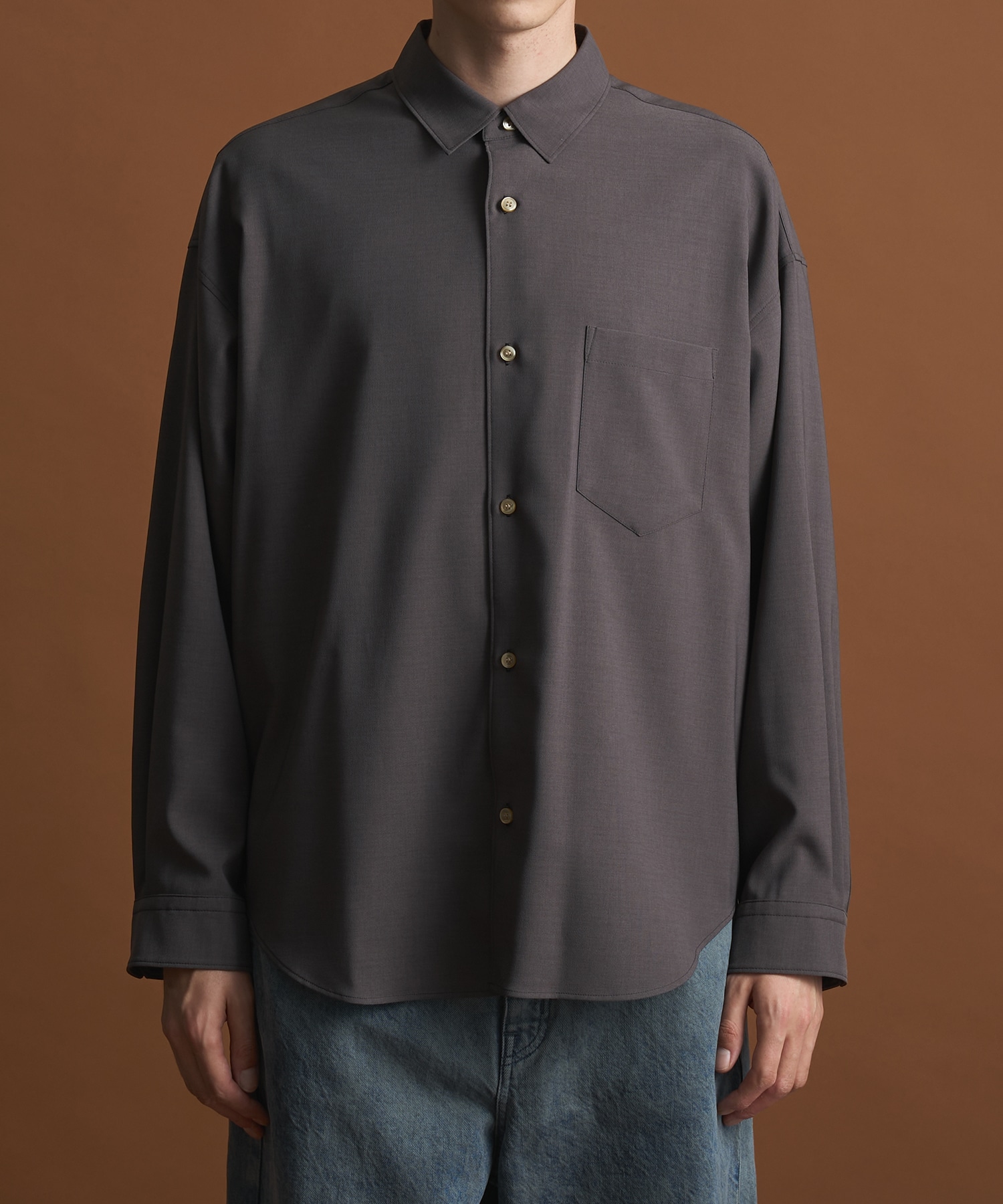 コンフォートリラックスレギュラーシャツ