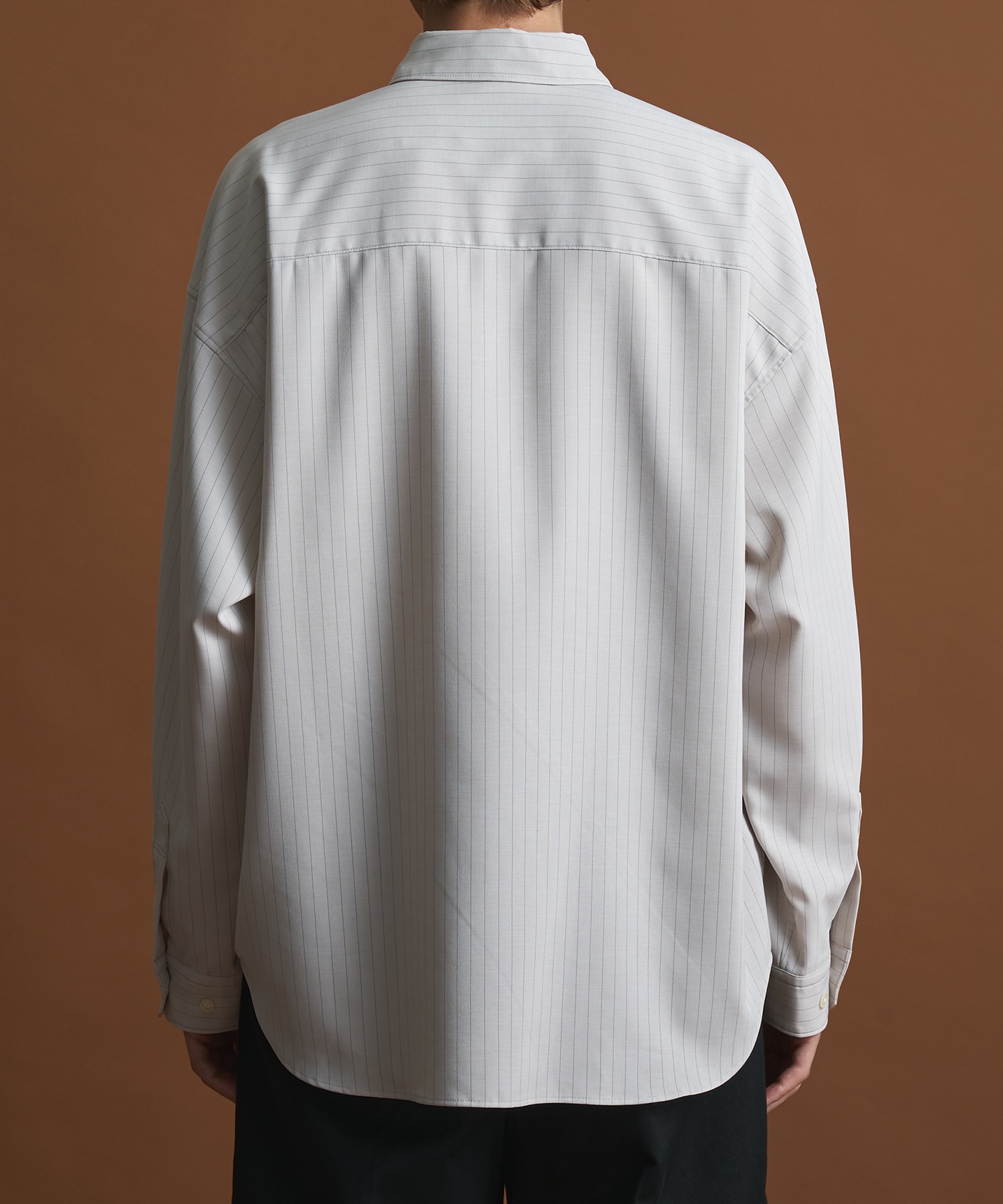 コンフォートリラックスレギュラーシャツ