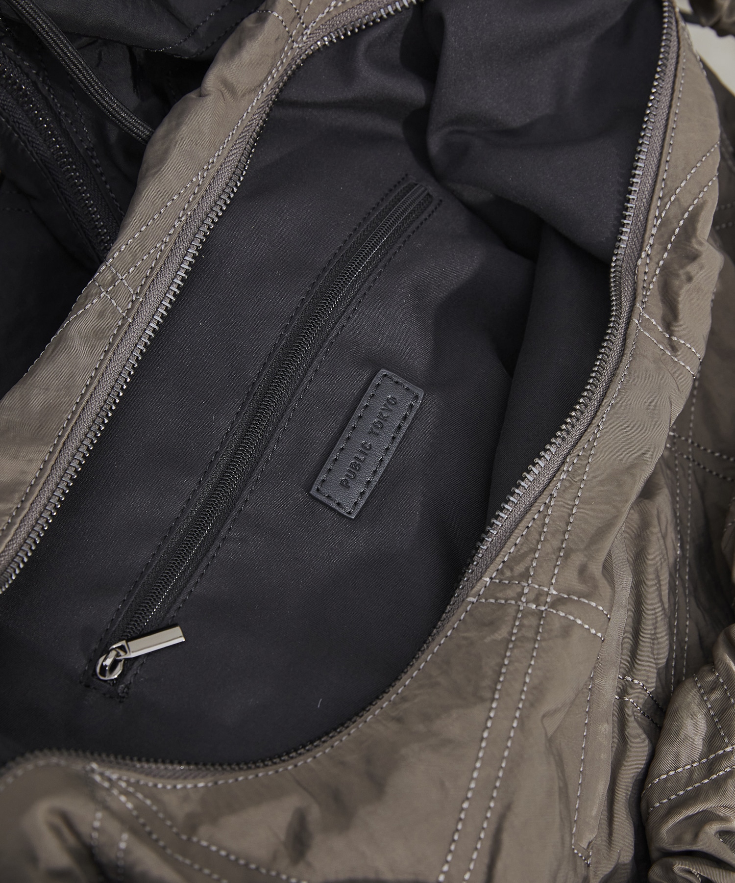 ドローストリングショルダーバッグ