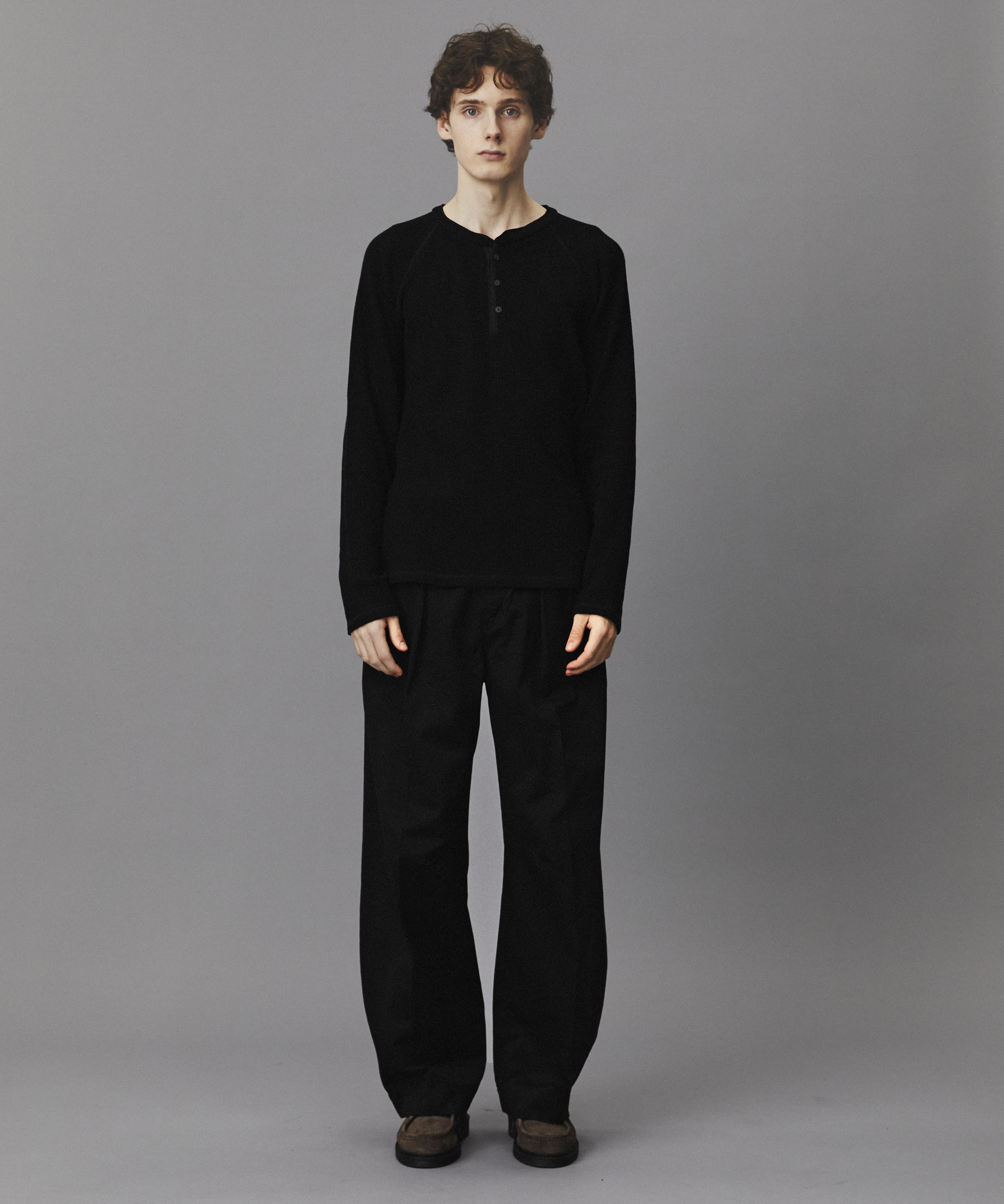 サーマルヘンリーネックTEE