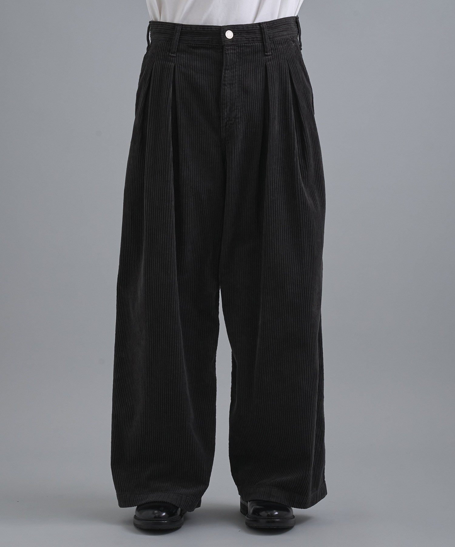 ガーメントダイコーデュロイバギー