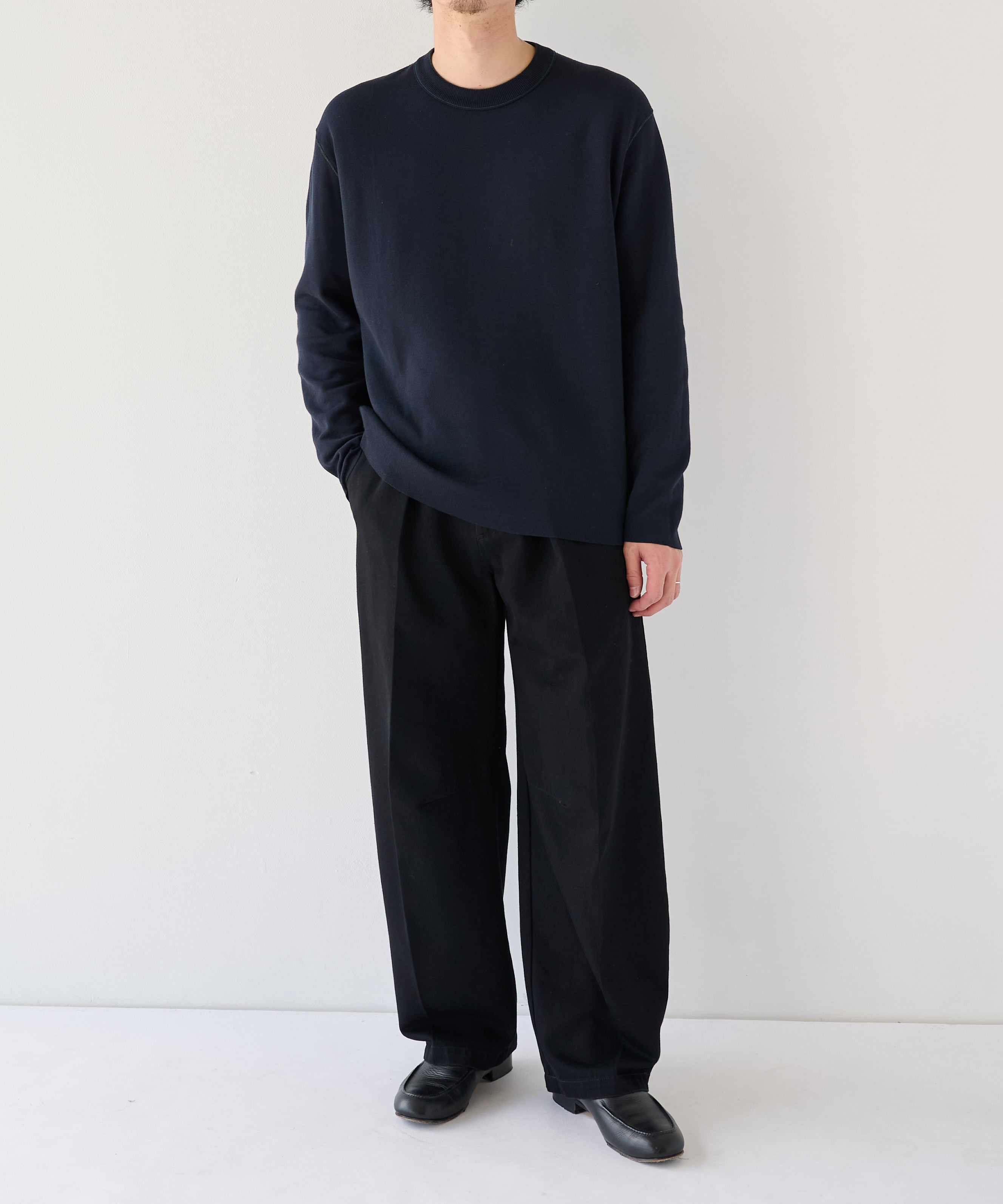 【WEB | 一部店舗限定】リバーシブルクルーネックニット
