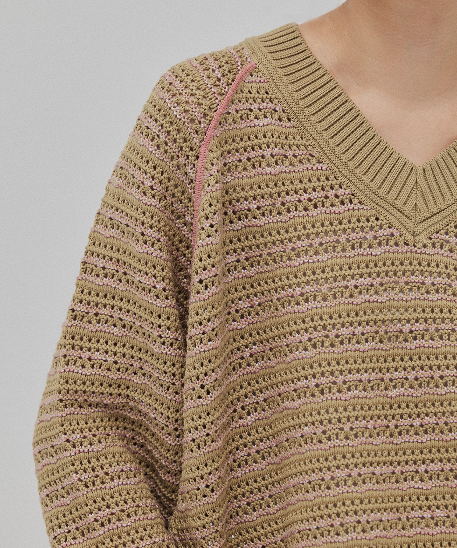 カラーミックスメッシュニット