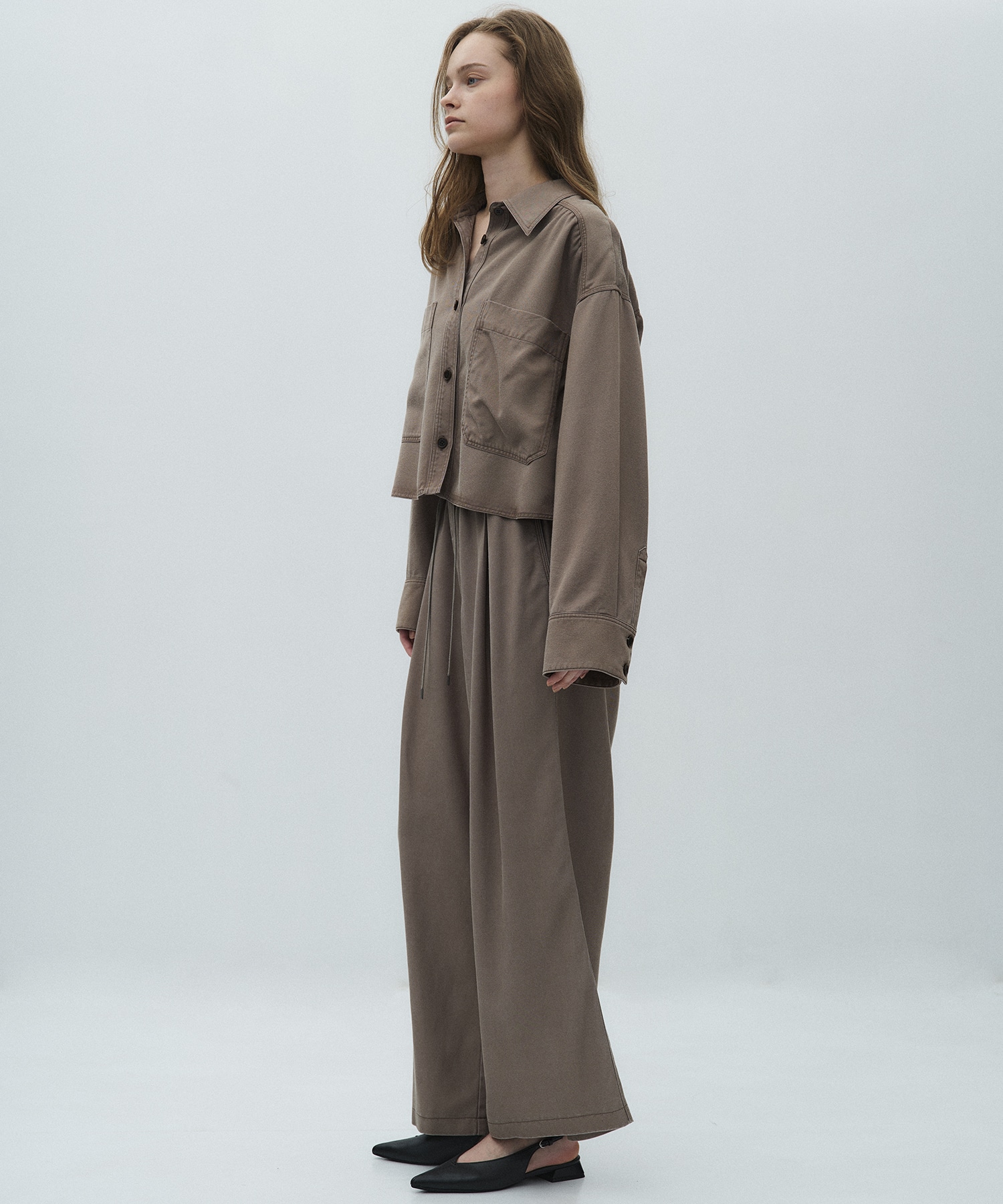 フルイドクロップドシャツ