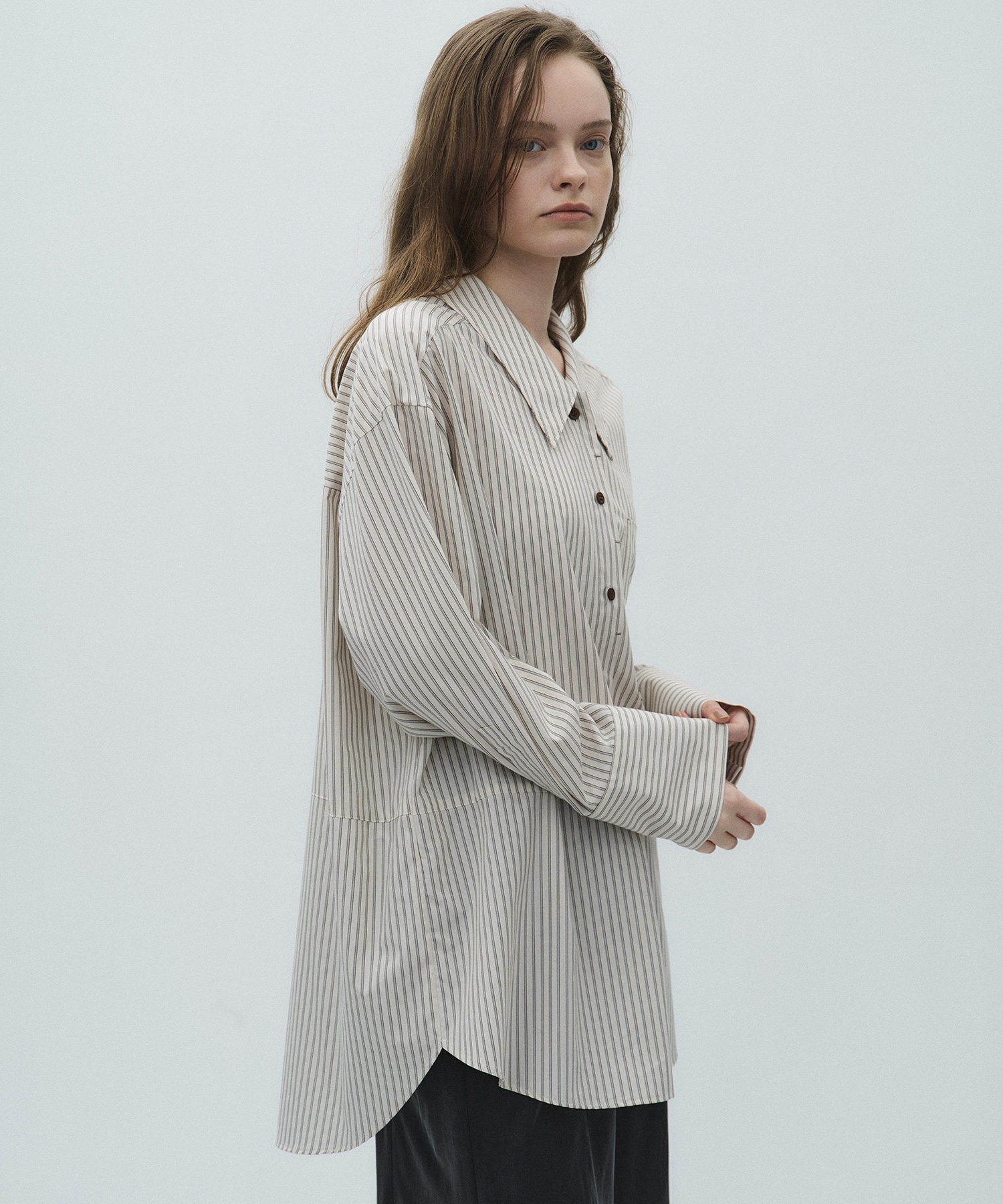 シングルポケットオーバーシャツ